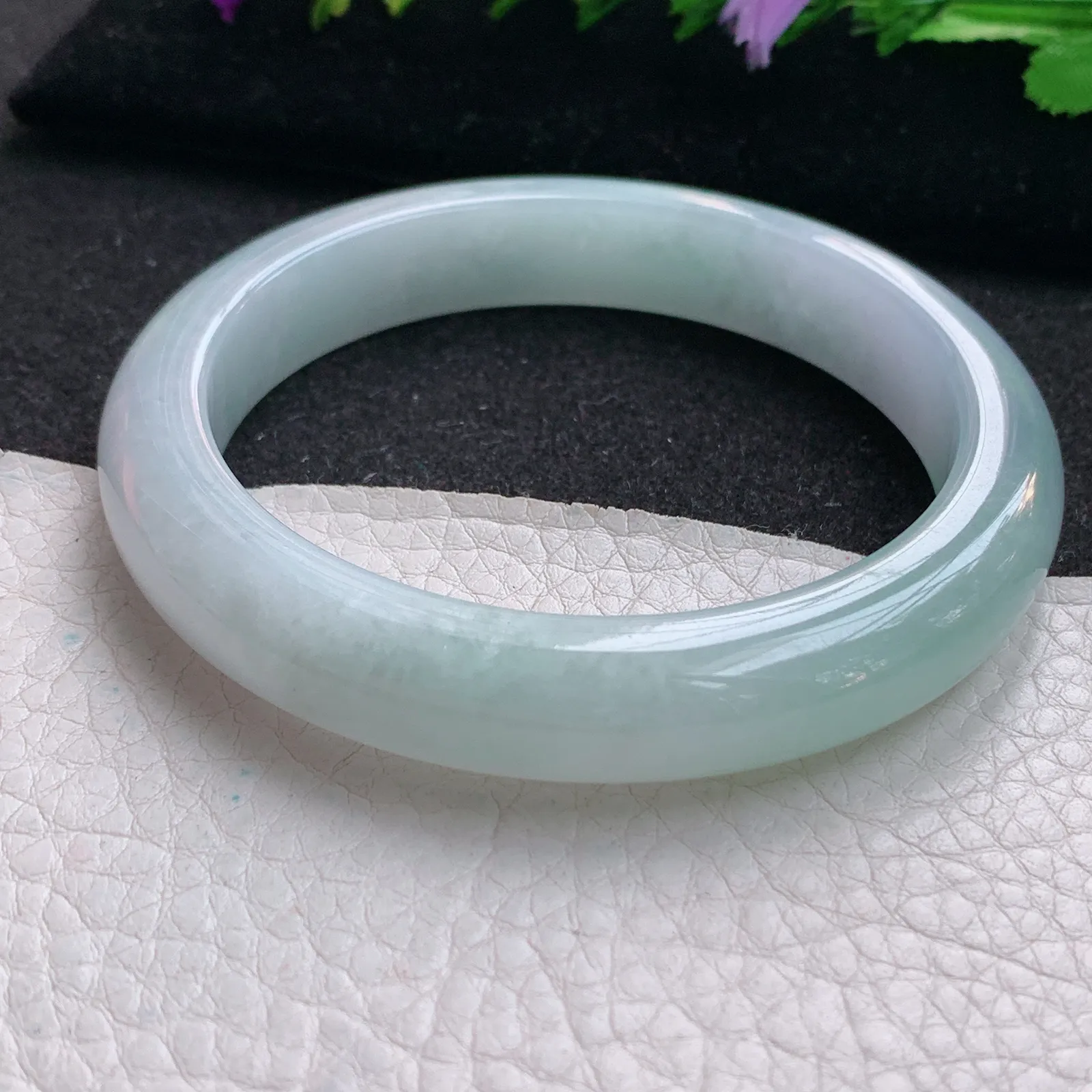 js大圈口60*11.6*8.8平安镯 天然缅甸翡翠淡雅宽边玉手镯 玉手环