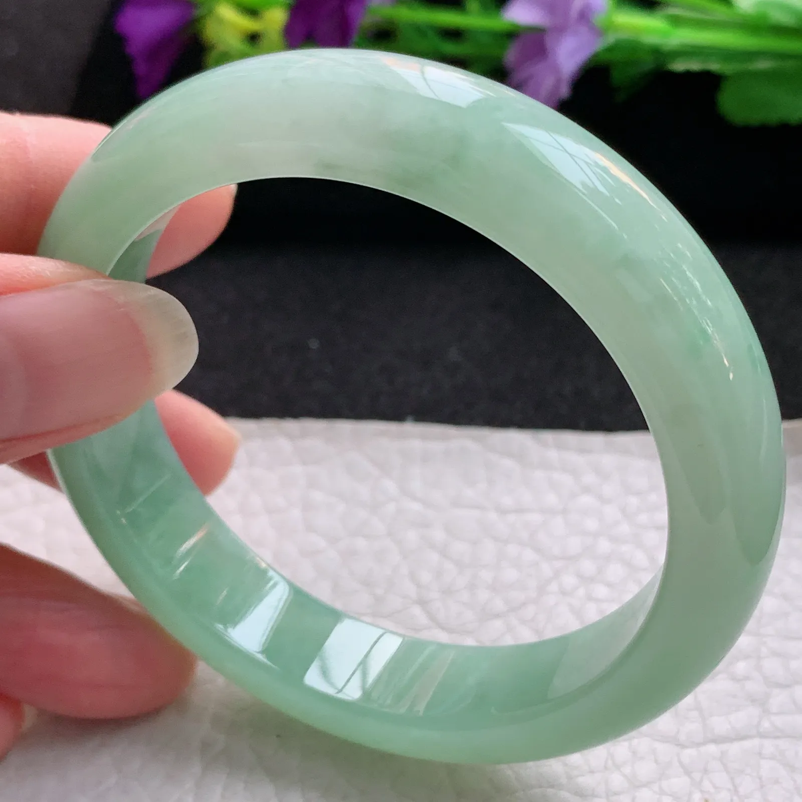 yh实拍55*12.8*8.2平安镯 天然缅甸翡翠冰甜绿宽边玉手镯 玉手环