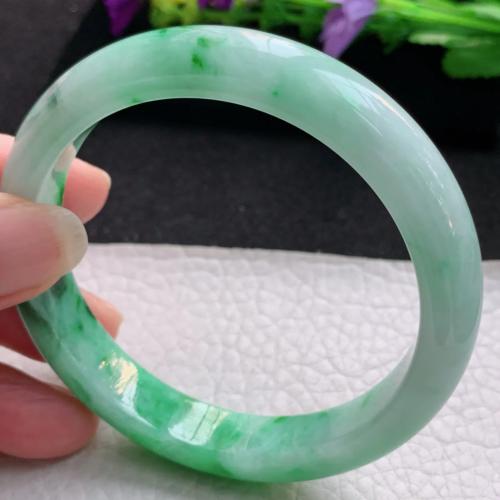 hy实拍59*12*7.8平安镯 天然缅甸翡翠辣绿宽边玉手镯 玉手环