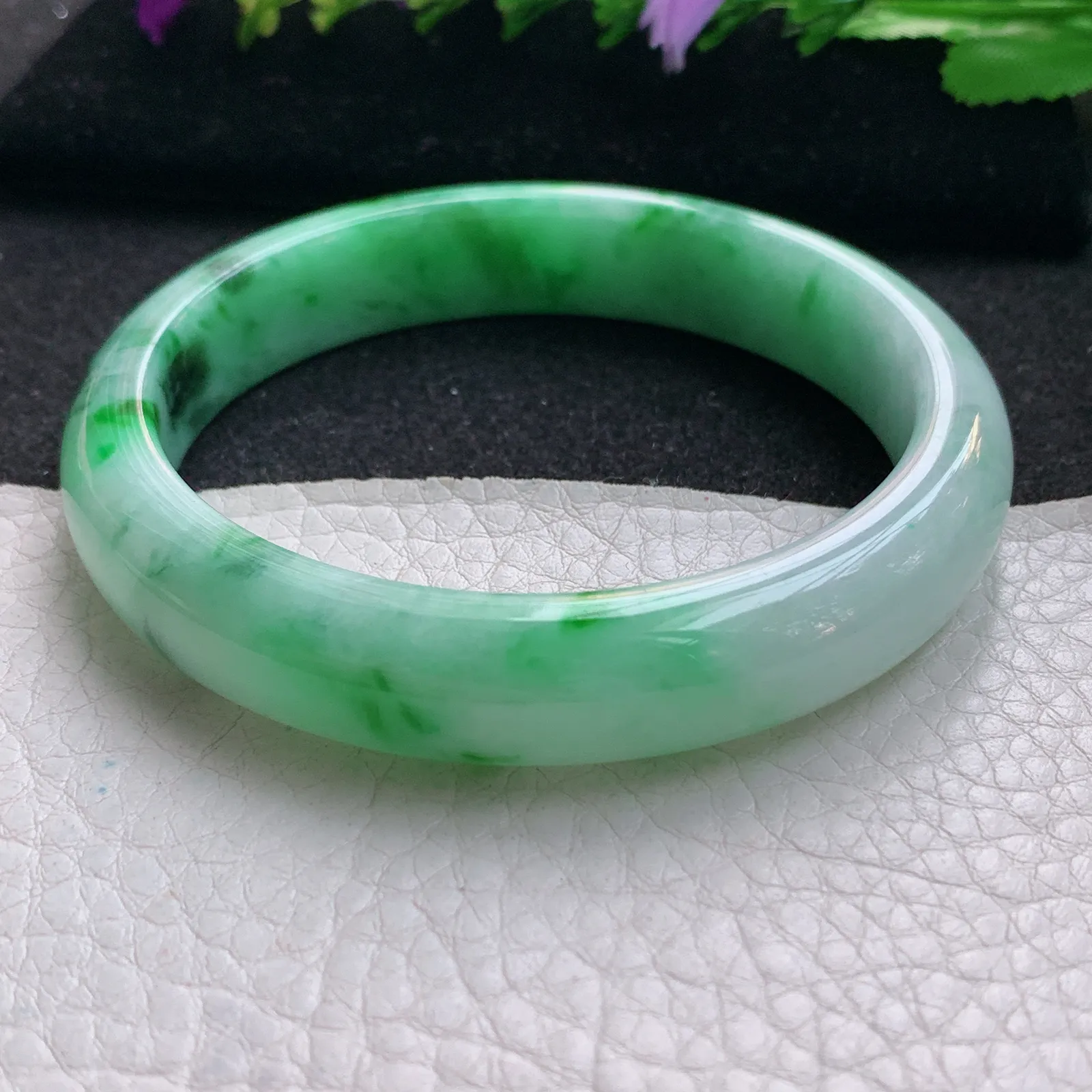 hy实拍59*12*7.8平安镯 天然缅甸翡翠辣绿宽边玉手镯 玉手环