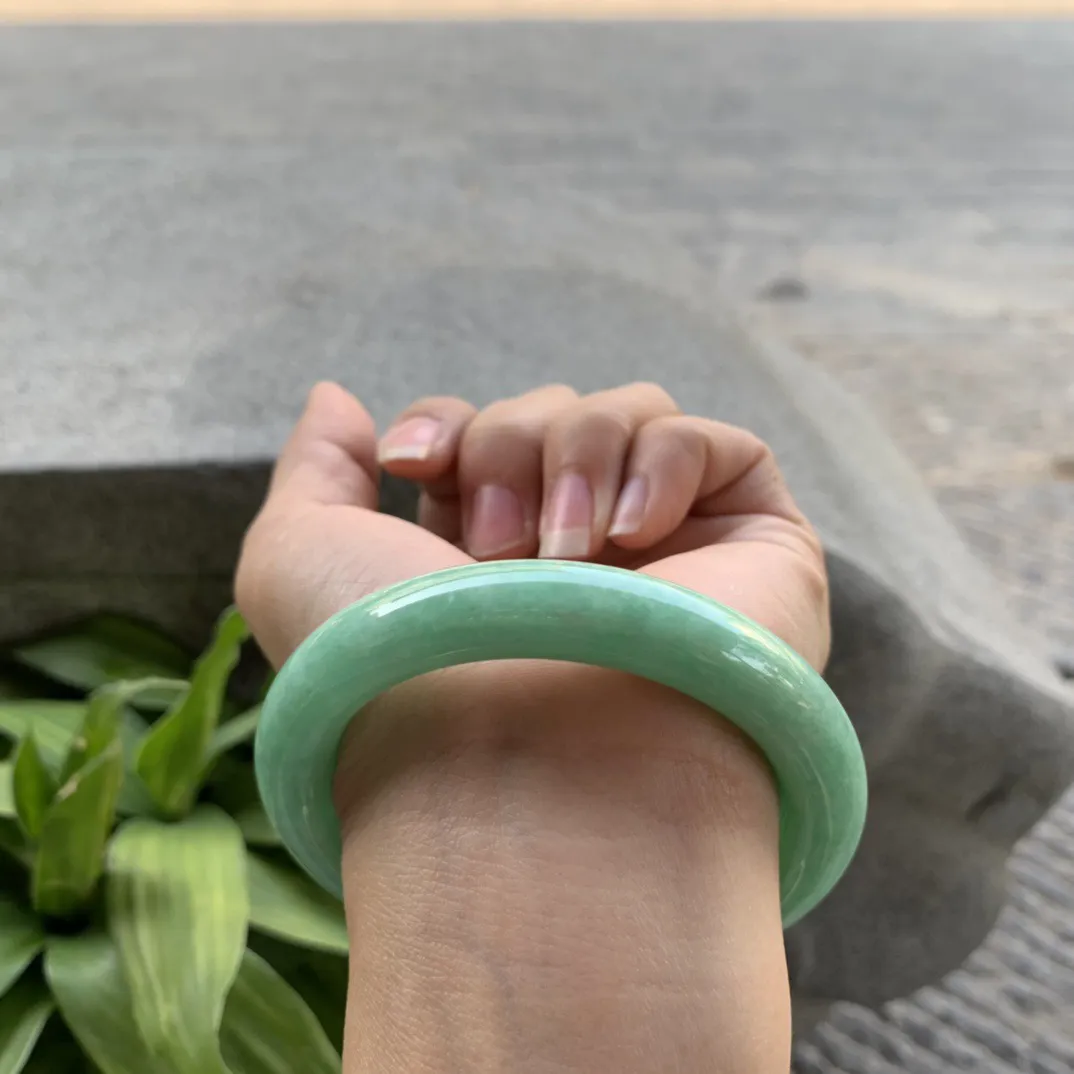 圈口57-12.4-10.4 【满绿圆条手镯】圆条57 58可戴