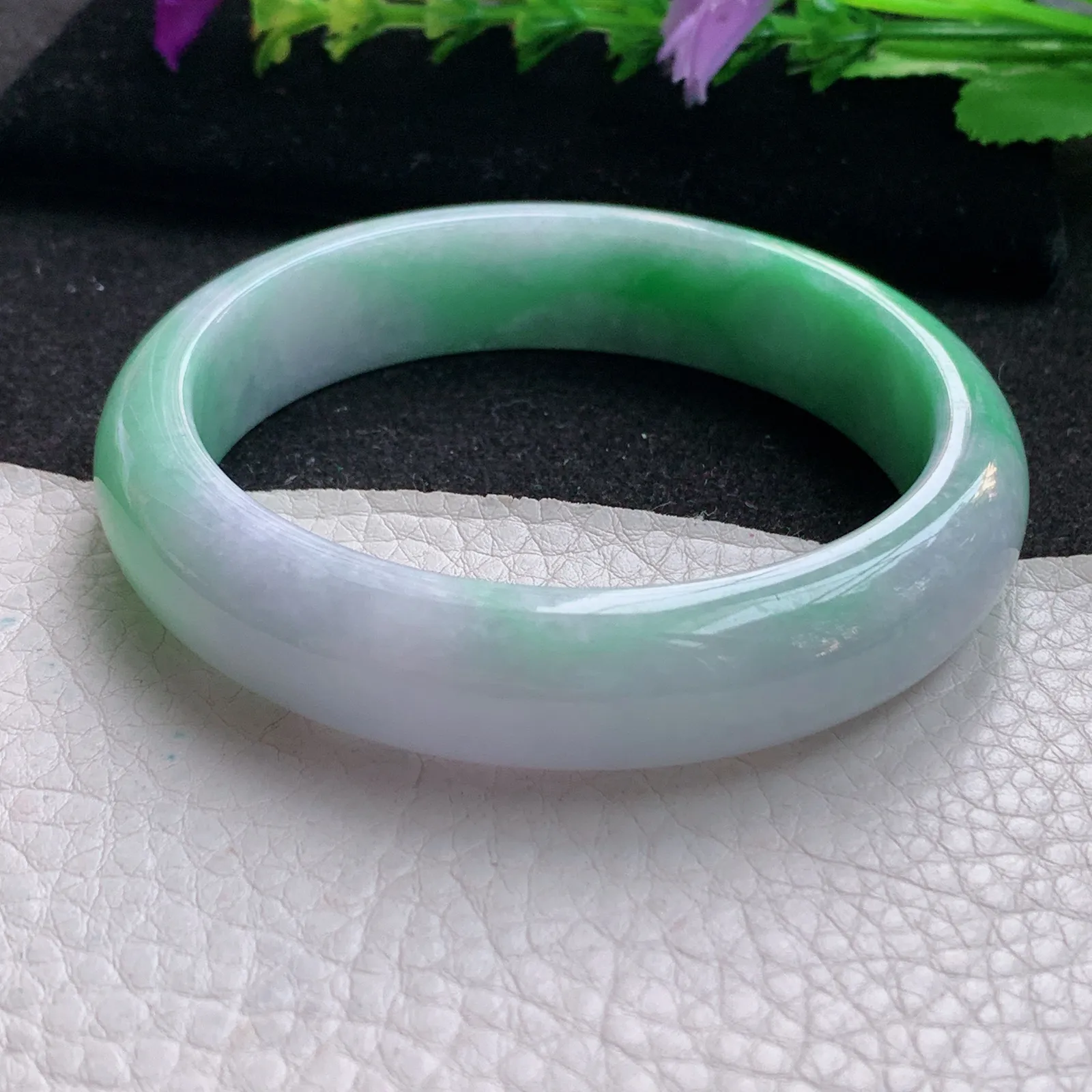 js大圈口60.5*14*8平安镯 天然缅甸翡翠春带彩宽边玉手镯 玉手环