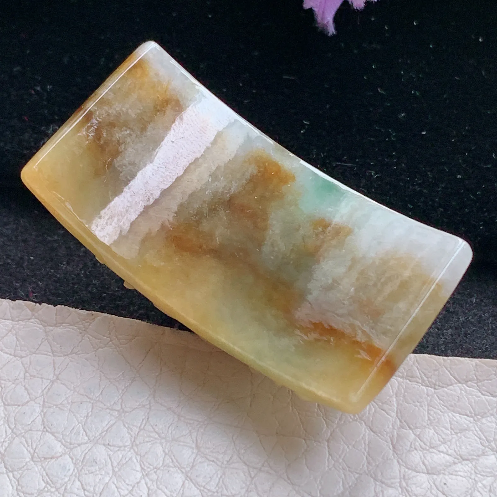 lz实拍43.9*22.7*14.6缅甸翡翠俏色霸气龙头手牌 生意兴隆手牌 玉坠