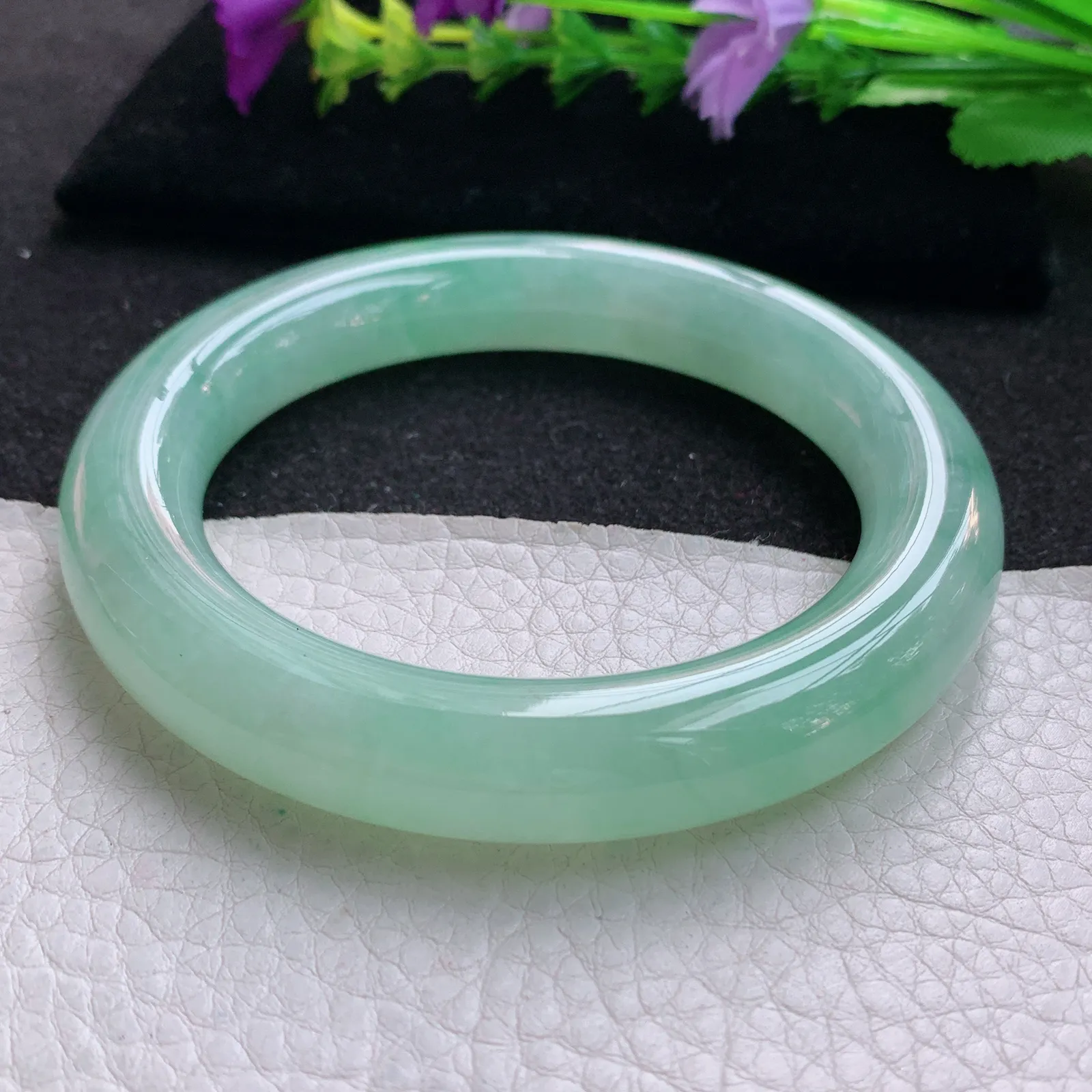 js大圈口59.5*12.5胖圆镯 天然缅甸翡翠冰绿圆条玉手镯 玉手环