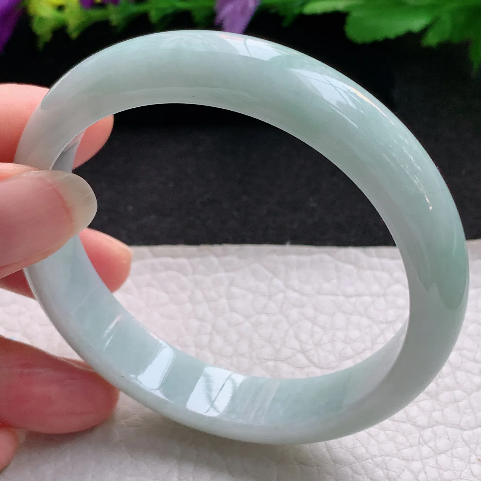 nr实拍58*13*7.2平安镯 天然缅甸翡翠浅绿宽边玉手镯 玉手环