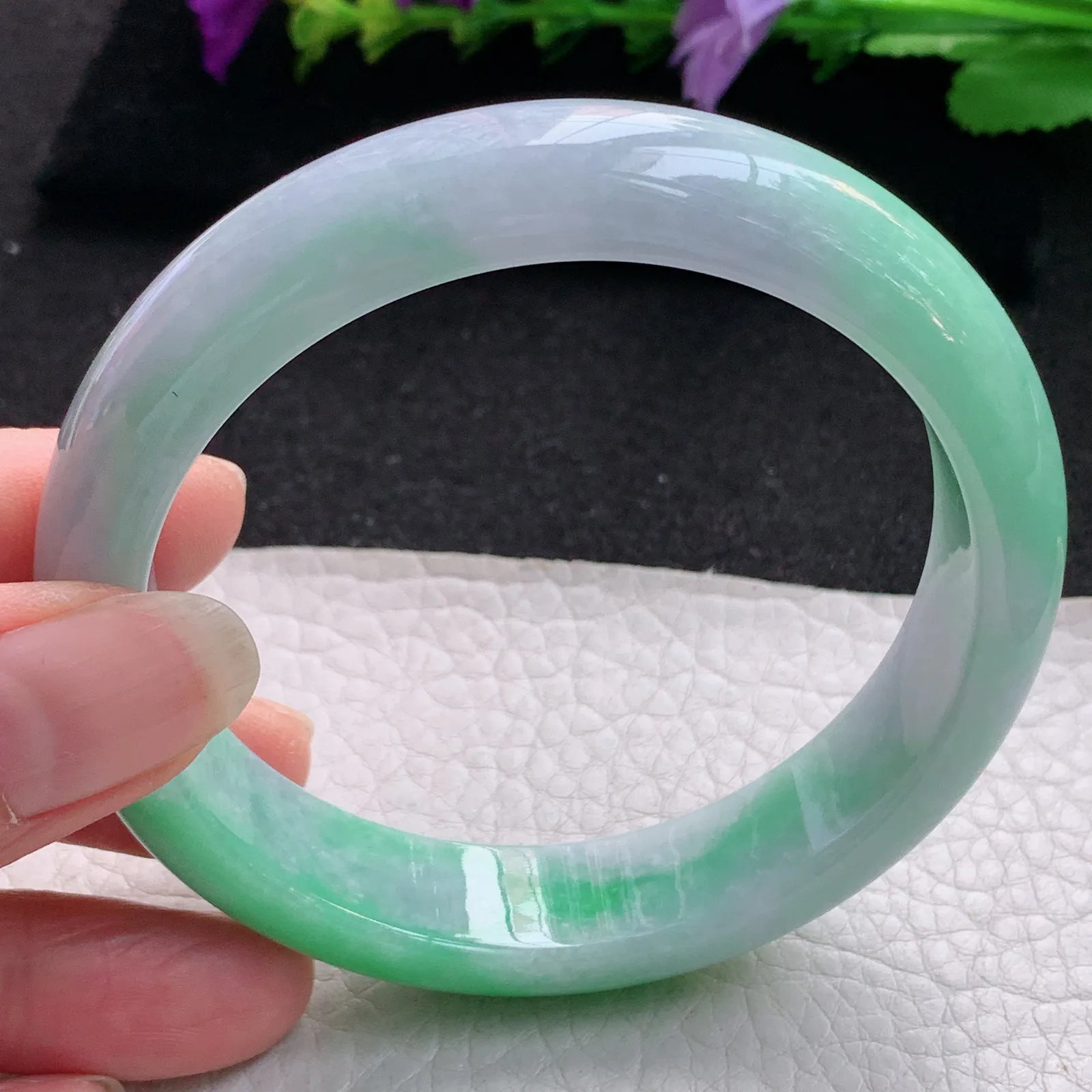 js大圈口60.5*14*8平安镯 天然缅甸翡翠春带彩宽边玉手镯 玉手环