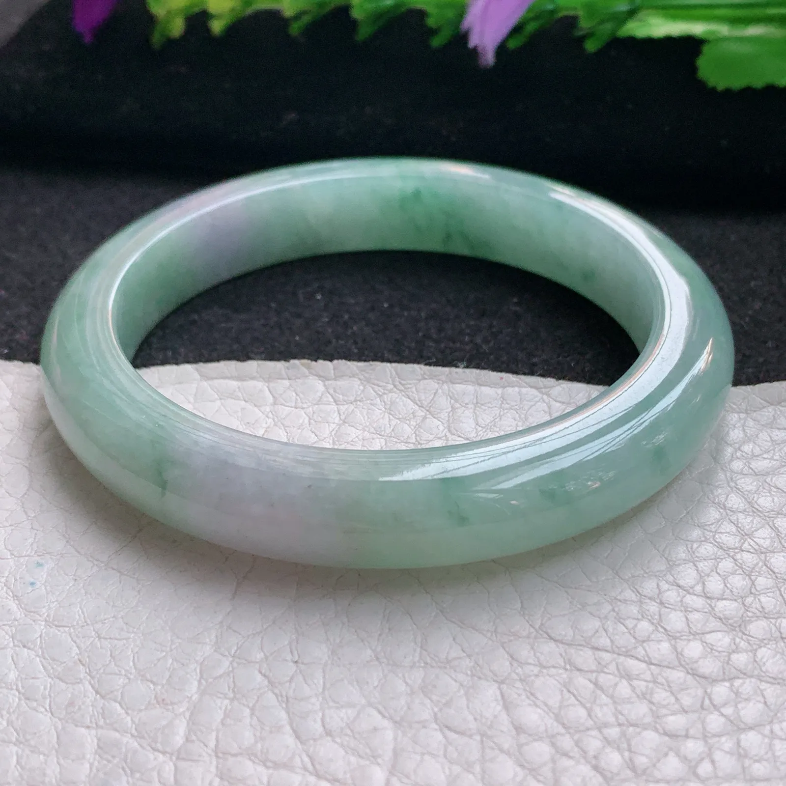 hy实拍55*10.2*8.5平安镯 天然缅甸翡翠春带彩飘花宽边玉手镯 玉手环