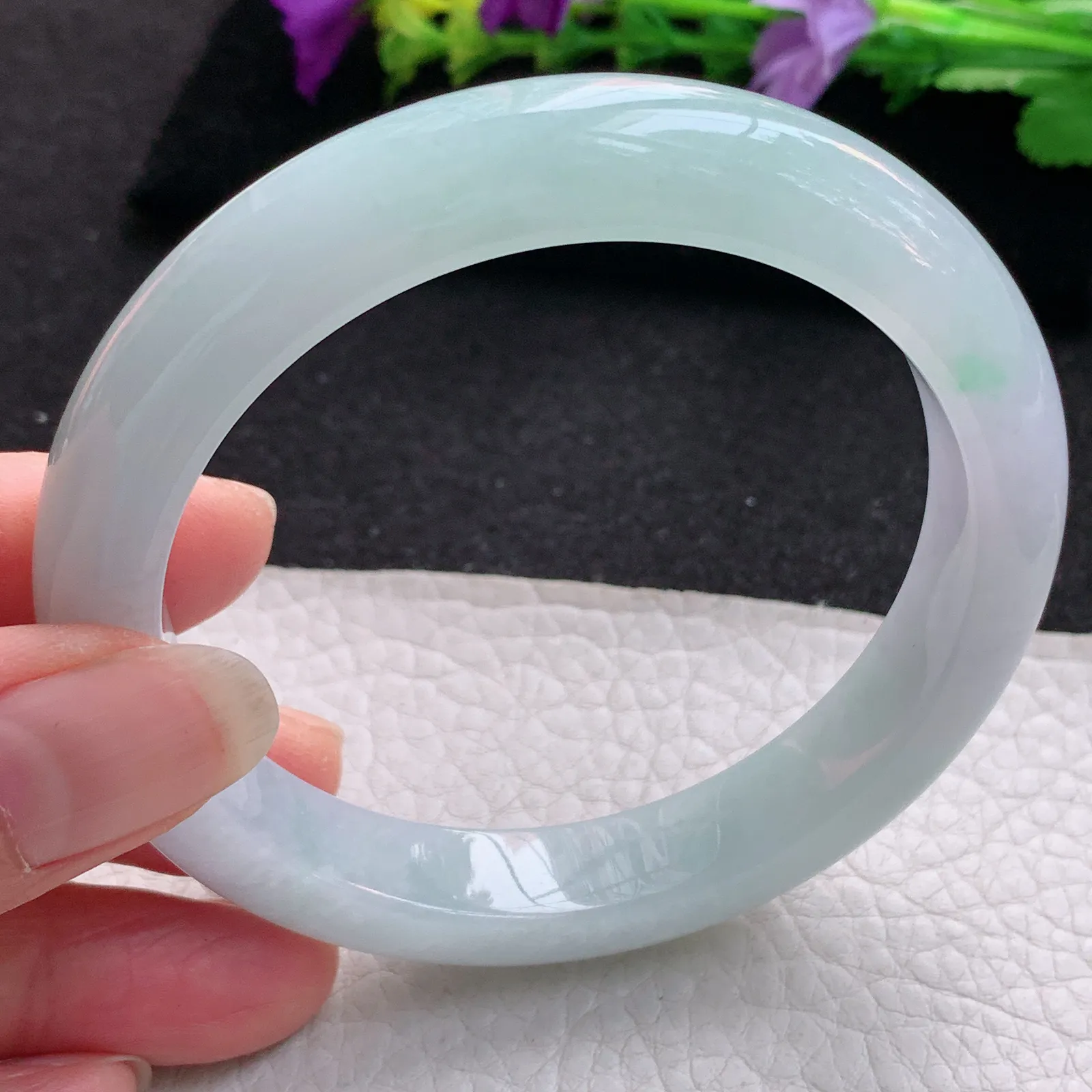 js大圈口60*11.6*8.8平安镯 天然缅甸翡翠淡雅宽边玉手镯 玉手环