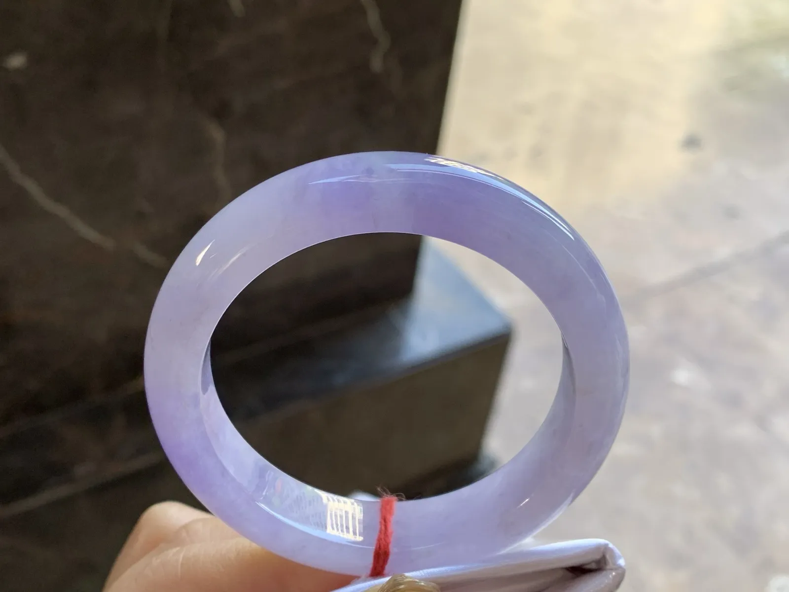 紫罗兰手镯
尺寸：55.5-13.4-9.2mm
水润十足 晶体略粗 颜色浓郁漂亮