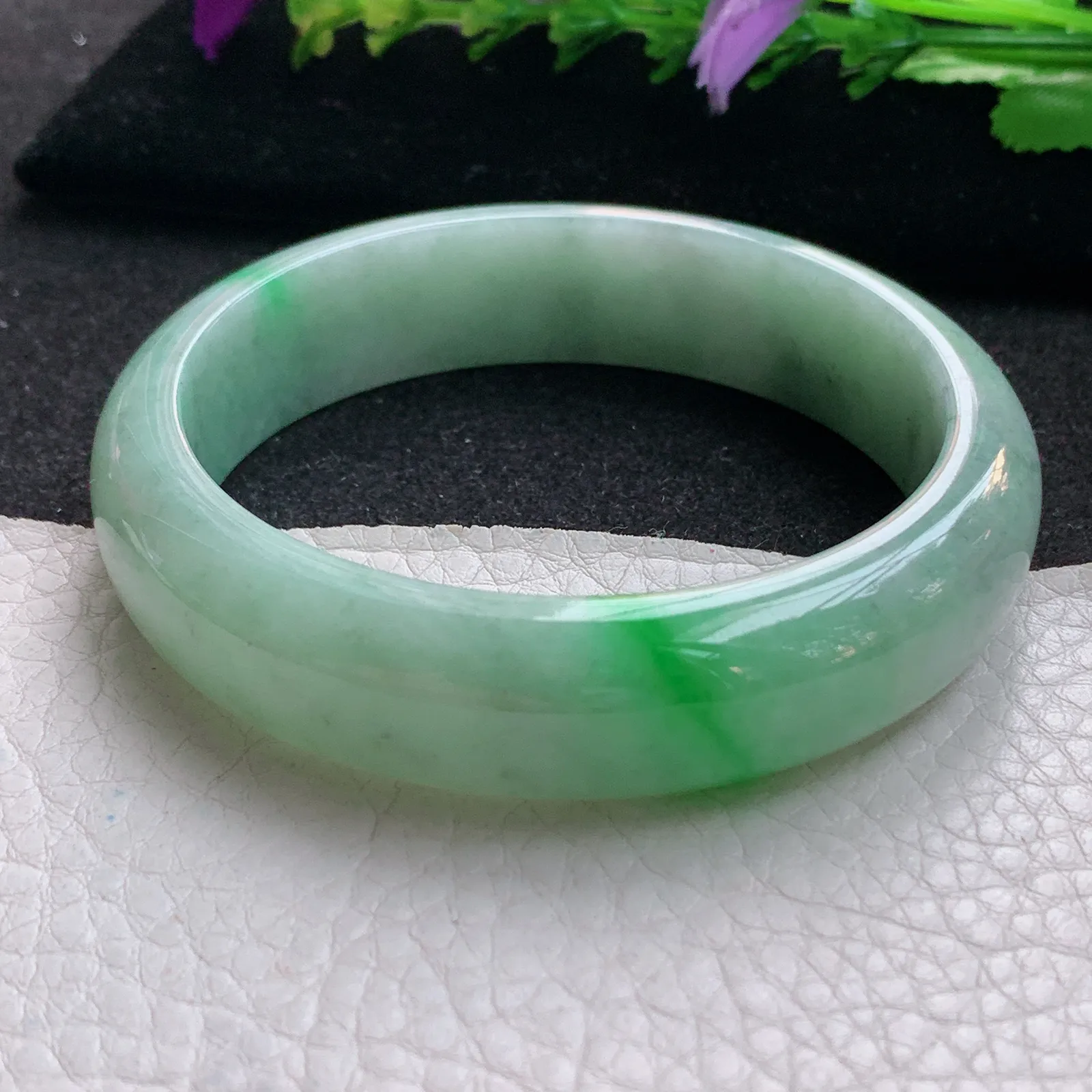 yh实拍59.5*15*8.8轮胎镯 天然缅甸翡翠飘绿宽边玉手镯 玉手环