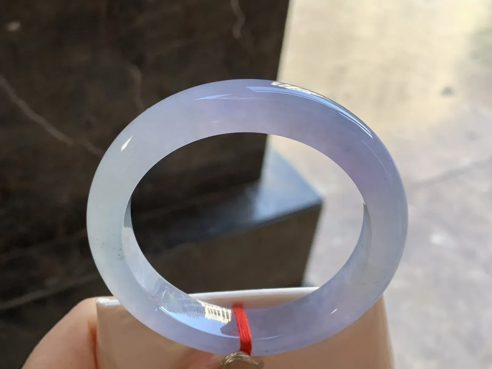 冰紫手镯
尺寸：58-13.2-9.5mm
种水好 小清新