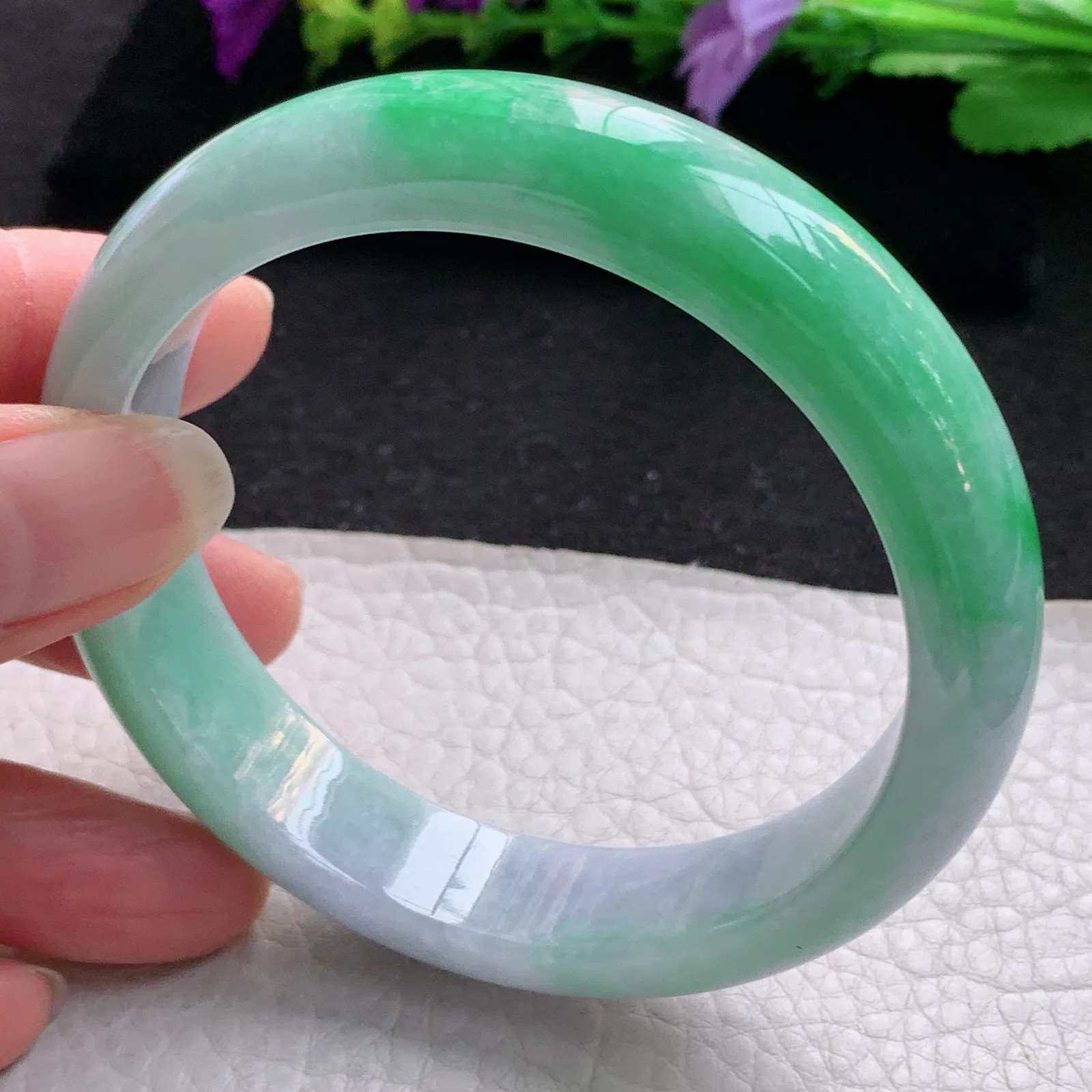 js大圈口60.5*14*8平安镯 天然缅甸翡翠春带彩宽边玉手镯 玉手环