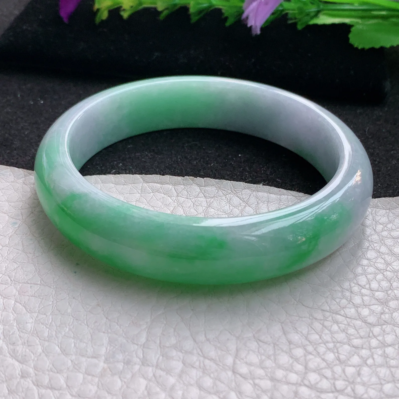 js大圈口60.5*14*8平安镯 天然缅甸翡翠春带彩宽边玉手镯 玉手环