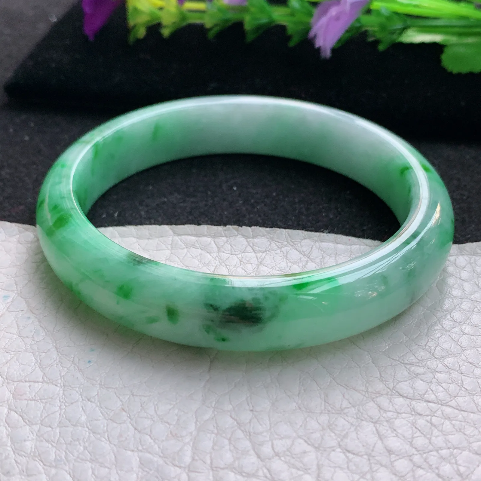hy实拍59*12*7.8平安镯 天然缅甸翡翠辣绿宽边玉手镯 玉手环
