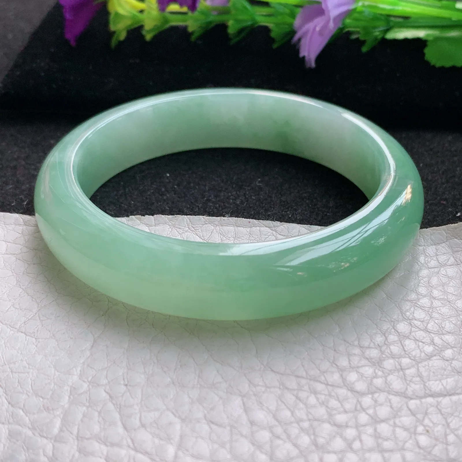 yh实拍55*12.8*8.2平安镯 天然缅甸翡翠冰甜绿宽边玉手镯 玉手环