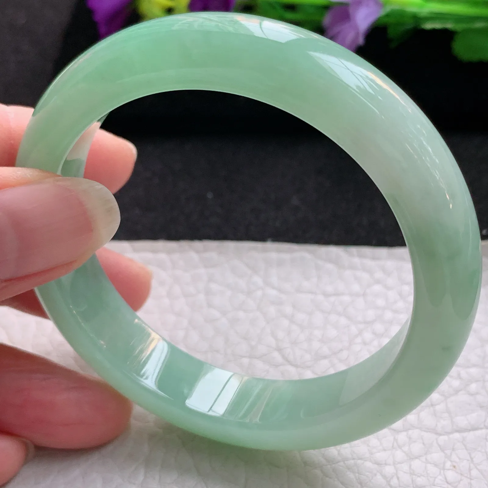 yh实拍55*12.8*8.2平安镯 天然缅甸翡翠冰甜绿宽边玉手镯 玉手环