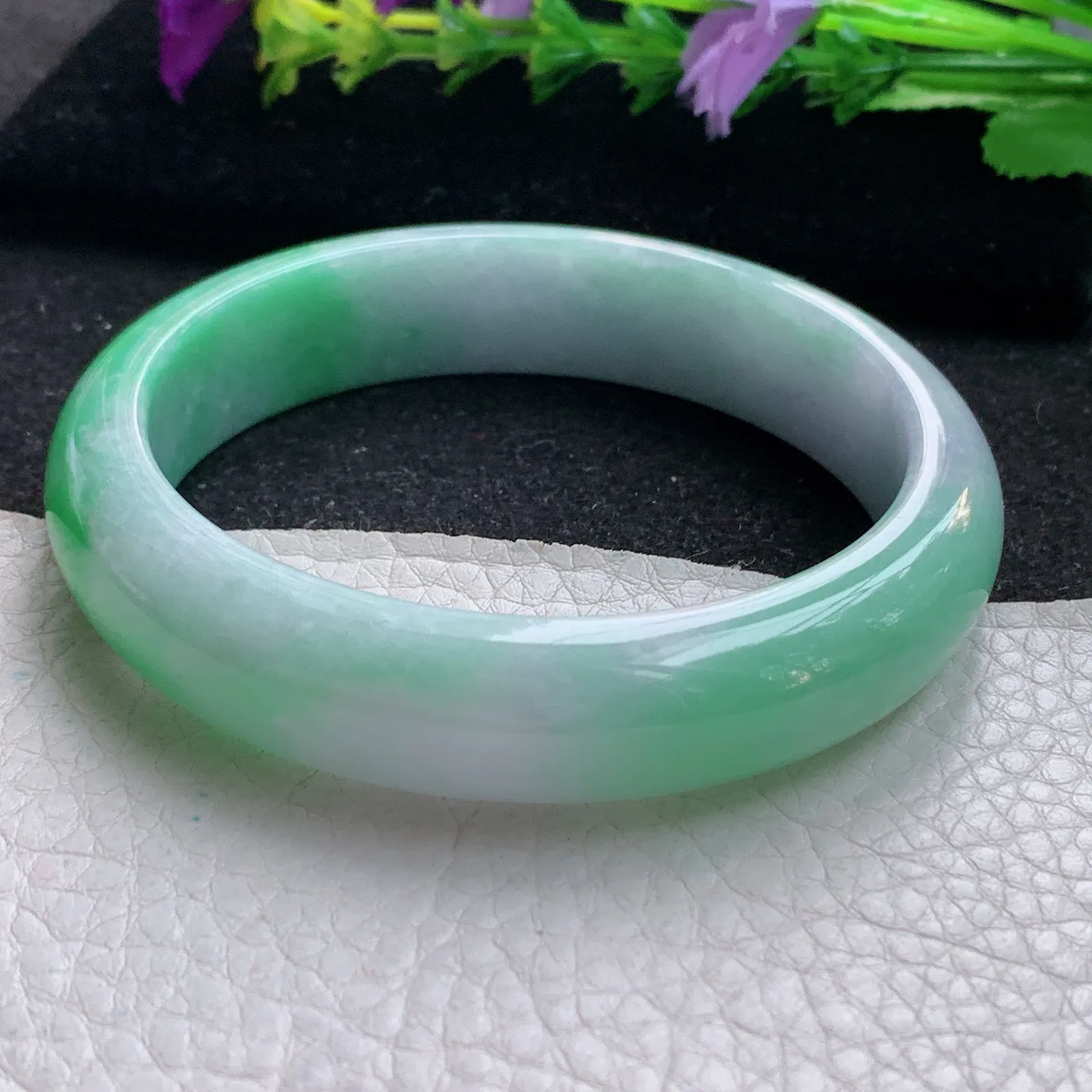 js大圈口60.5*14*8平安镯 天然缅甸翡翠春带彩宽边玉手镯 玉手环