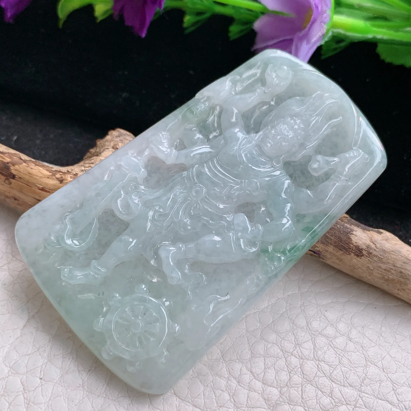lz实拍63.8*38.9*5.2缅甸翡翠精雕飘花不动冥王 生肖守护神玉吊坠 玉挂坠