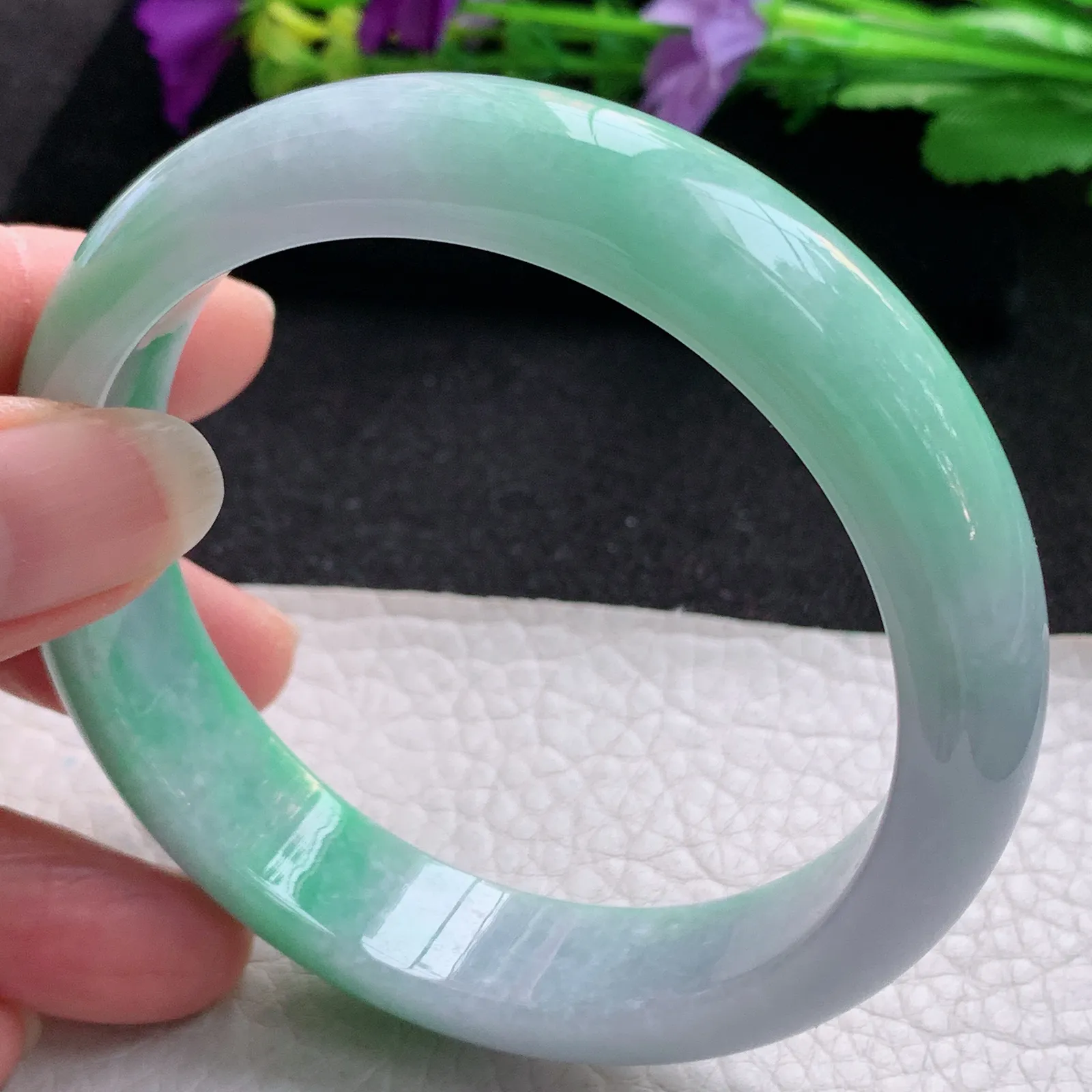 js大圈口60.5*14*8平安镯 天然缅甸翡翠春带彩宽边玉手镯 玉手环