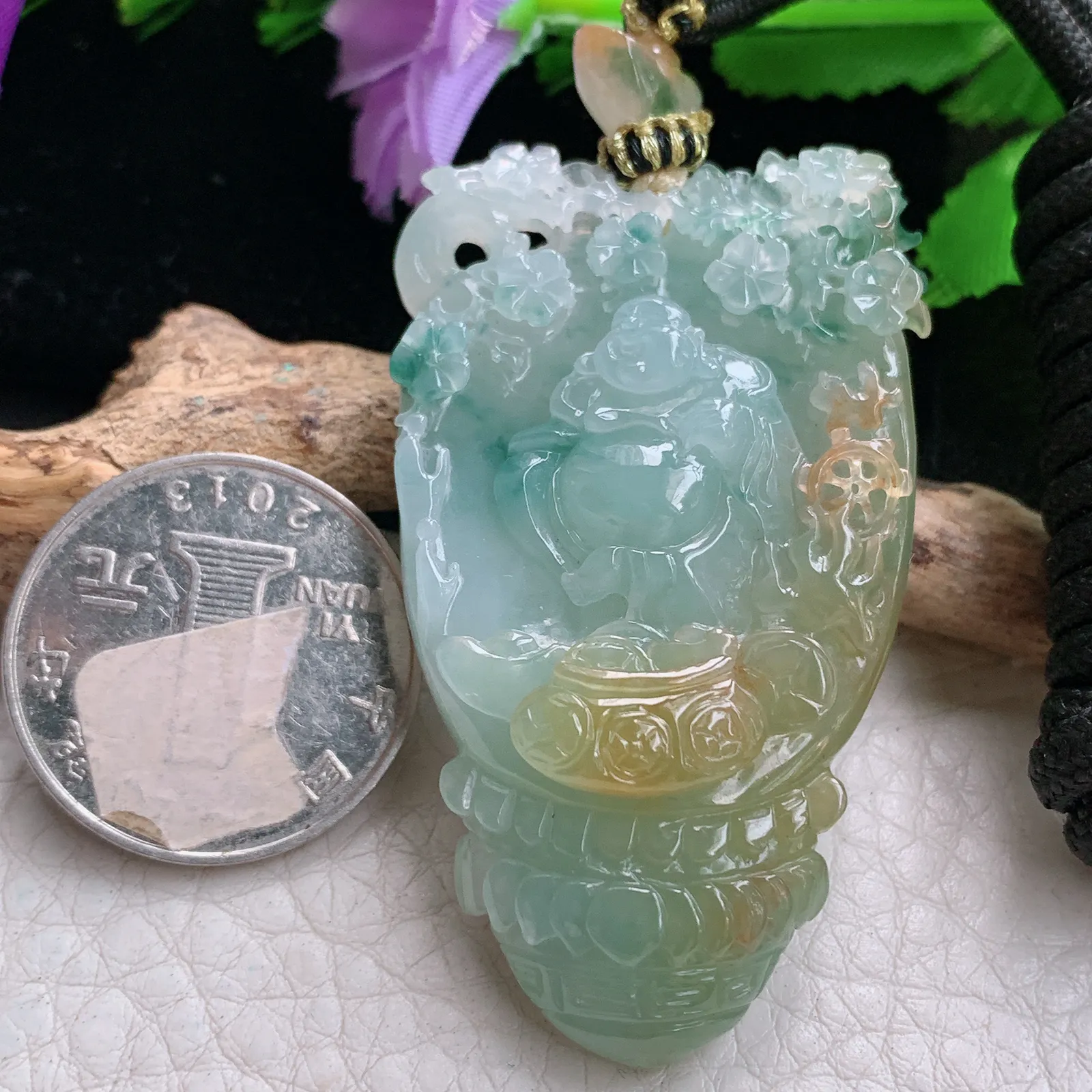 yl实拍63.8*32.3*12.5缅甸翡翠俏色巧雕逍遥佛 开心佛玉吊坠 玉挂坠