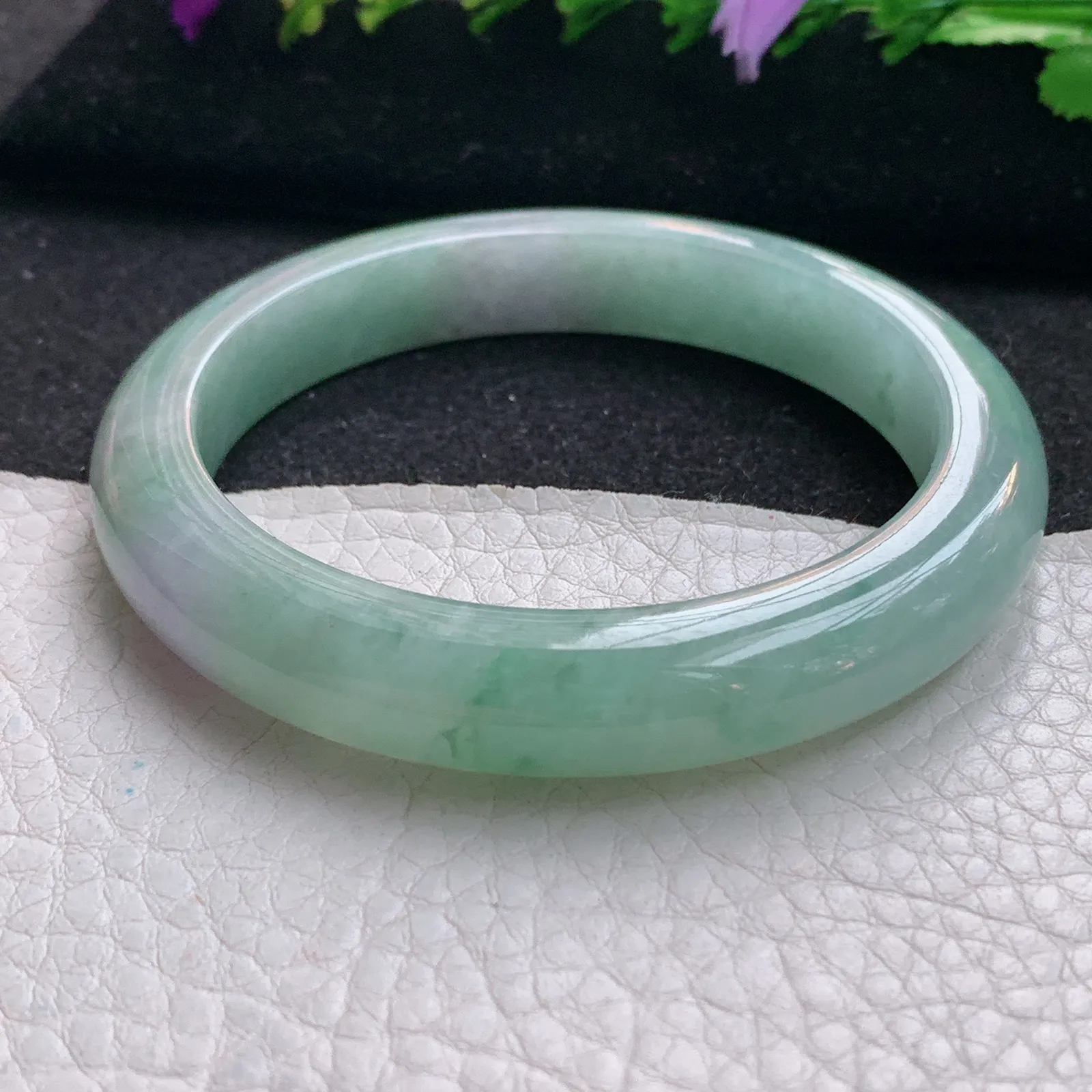 hy实拍55*10.2*8.5平安镯 天然缅甸翡翠春带彩飘花宽边玉手镯 玉手环