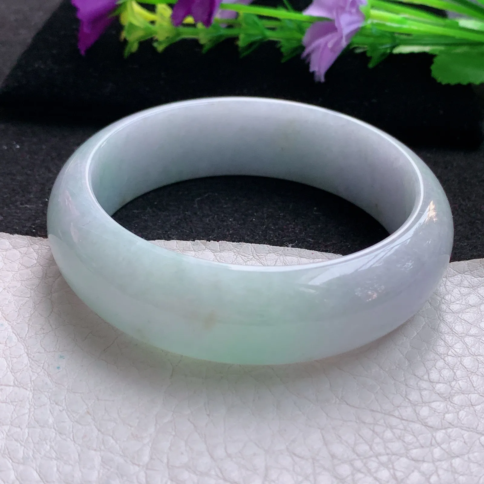 ee实拍58*18*8.2轮胎镯 天然缅甸翡翠春带彩宽边玉手镯 玉手环