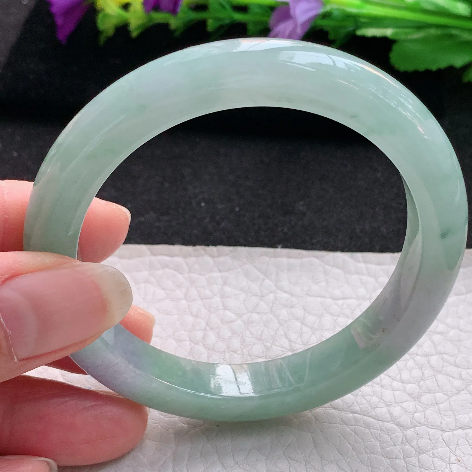 hy实拍55*10.2*8.5平安镯 天然缅甸翡翠春带彩飘花宽边玉手镯 玉手环