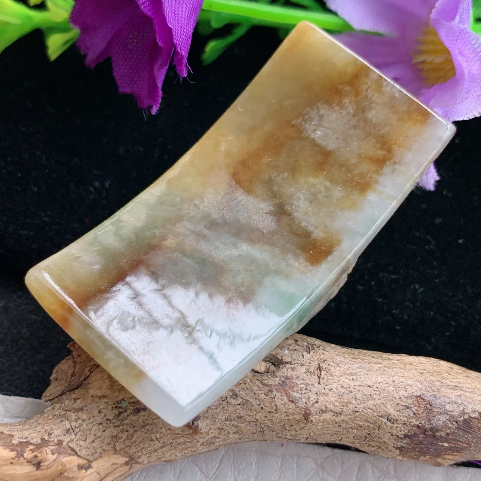 lz实拍43.9*22.7*14.6缅甸翡翠俏色霸气龙头手牌 生意兴隆手牌 玉坠