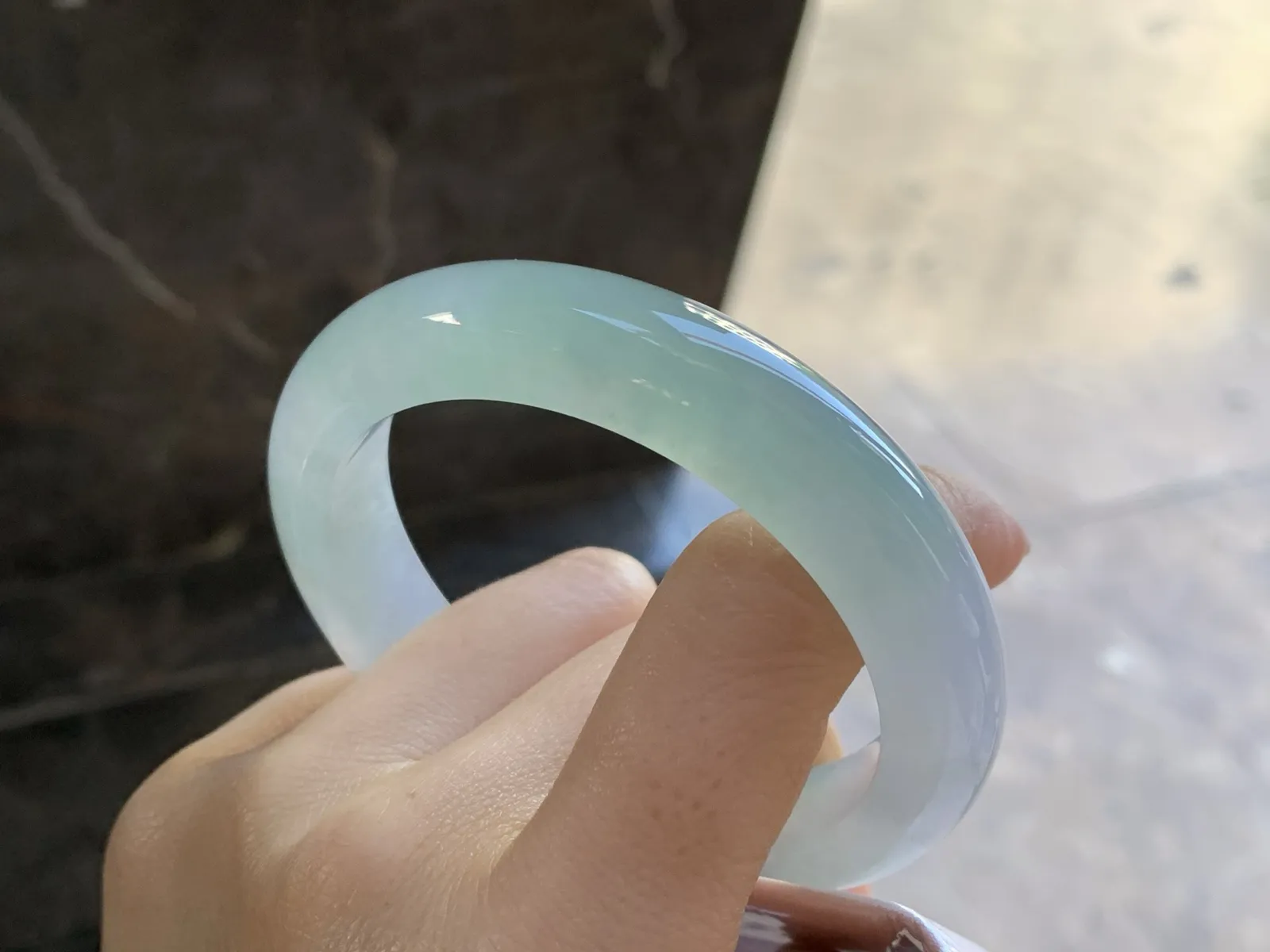 冰种晴水手镯
尺寸：55.8-12.2-9mm
种水好 小清新好