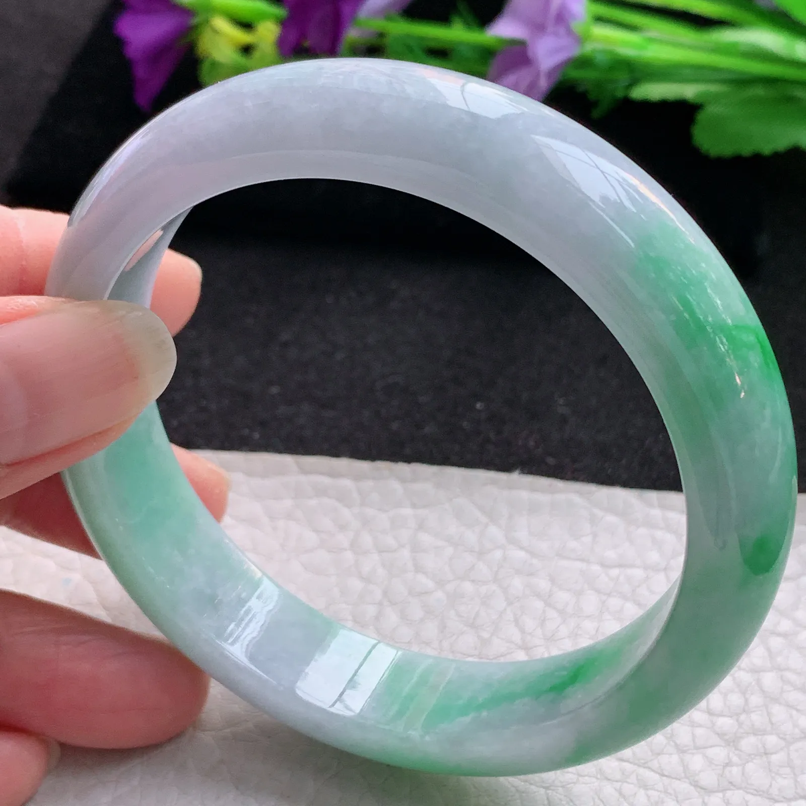 js大圈口60.5*14*8平安镯 天然缅甸翡翠春带彩宽边玉手镯 玉手环