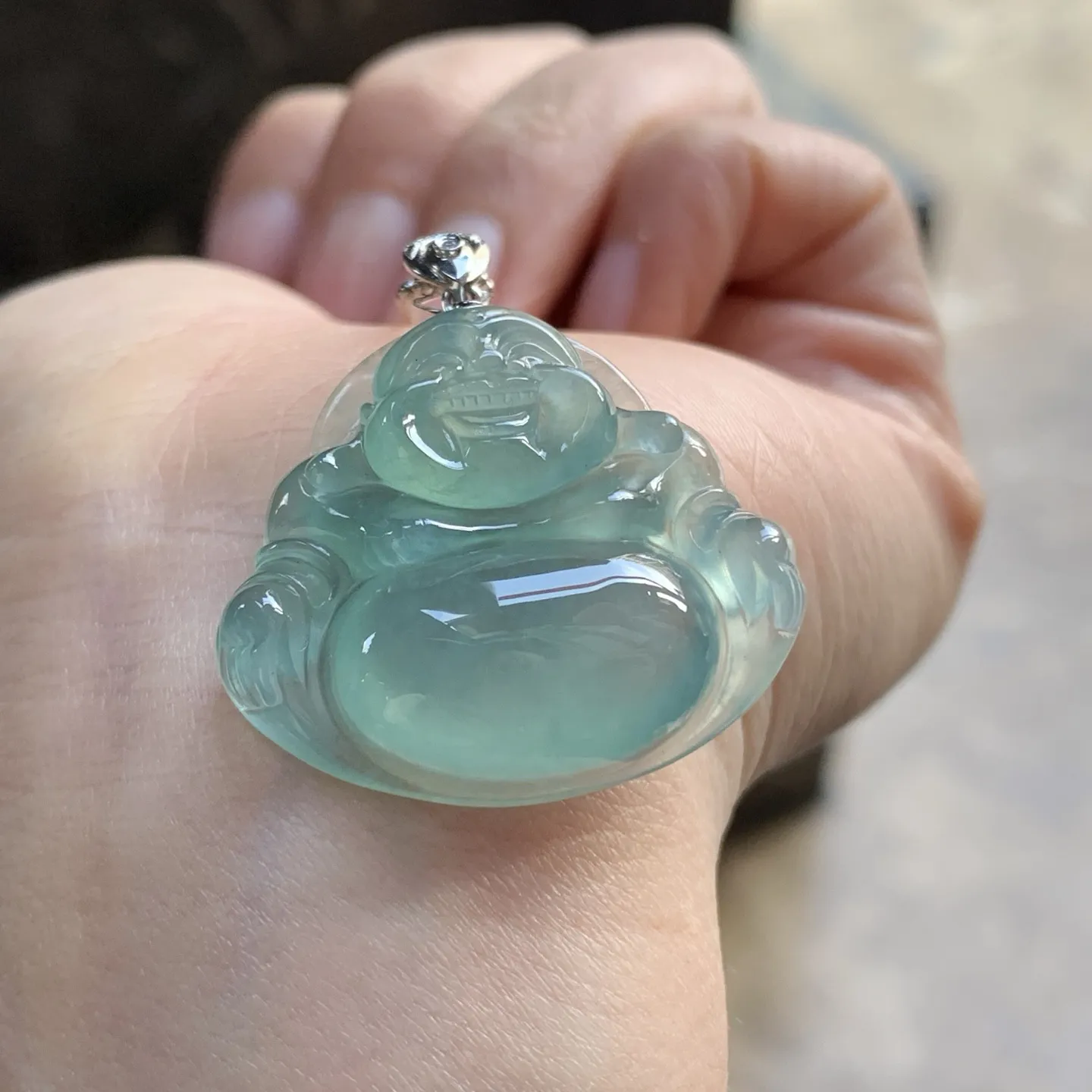 金扣冰种晴水佛公^_^鲜艳 料子油润