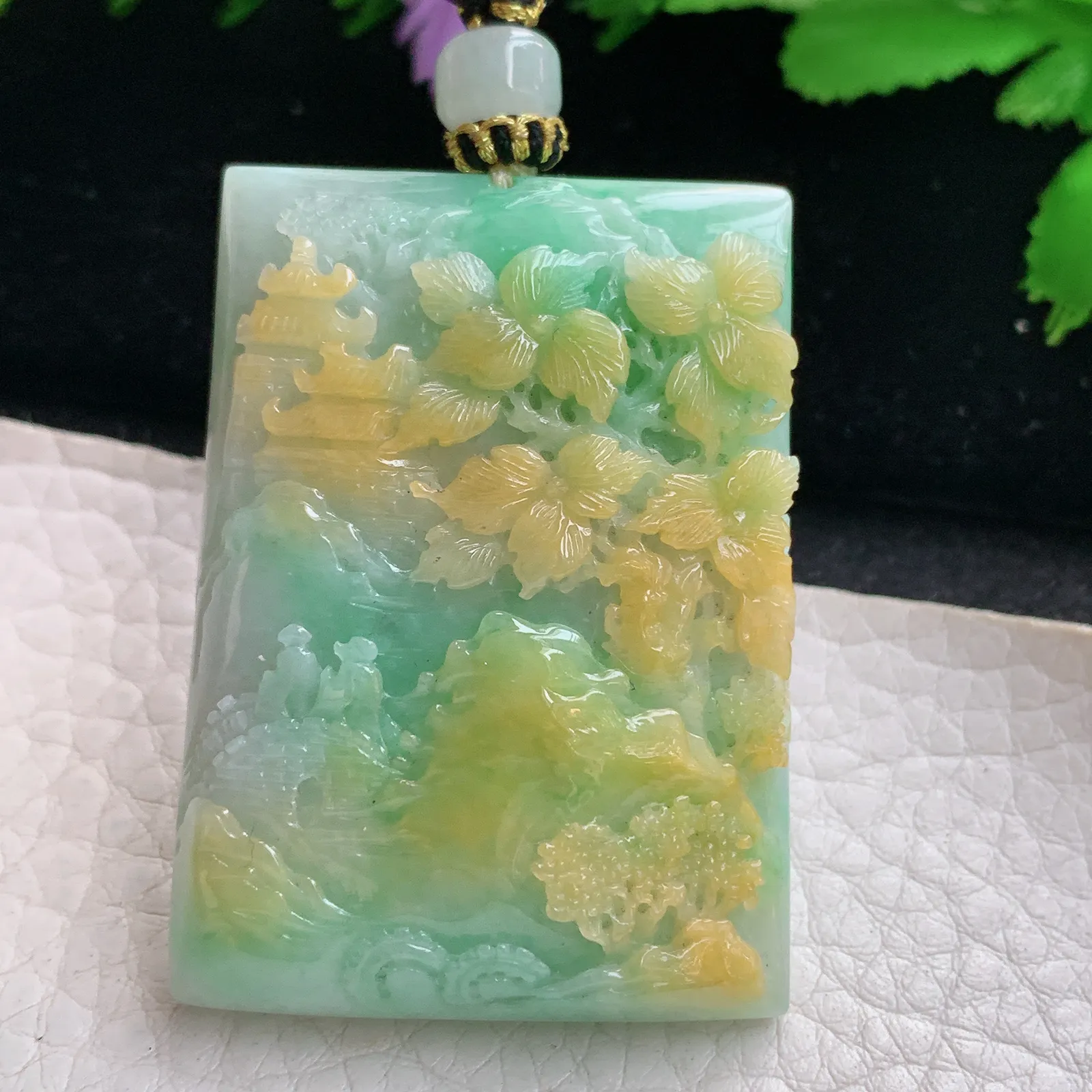 yl实拍49*35.2*11缅甸翡翠俏色巧雕三彩山水 大好河山玉吊坠 玉挂坠