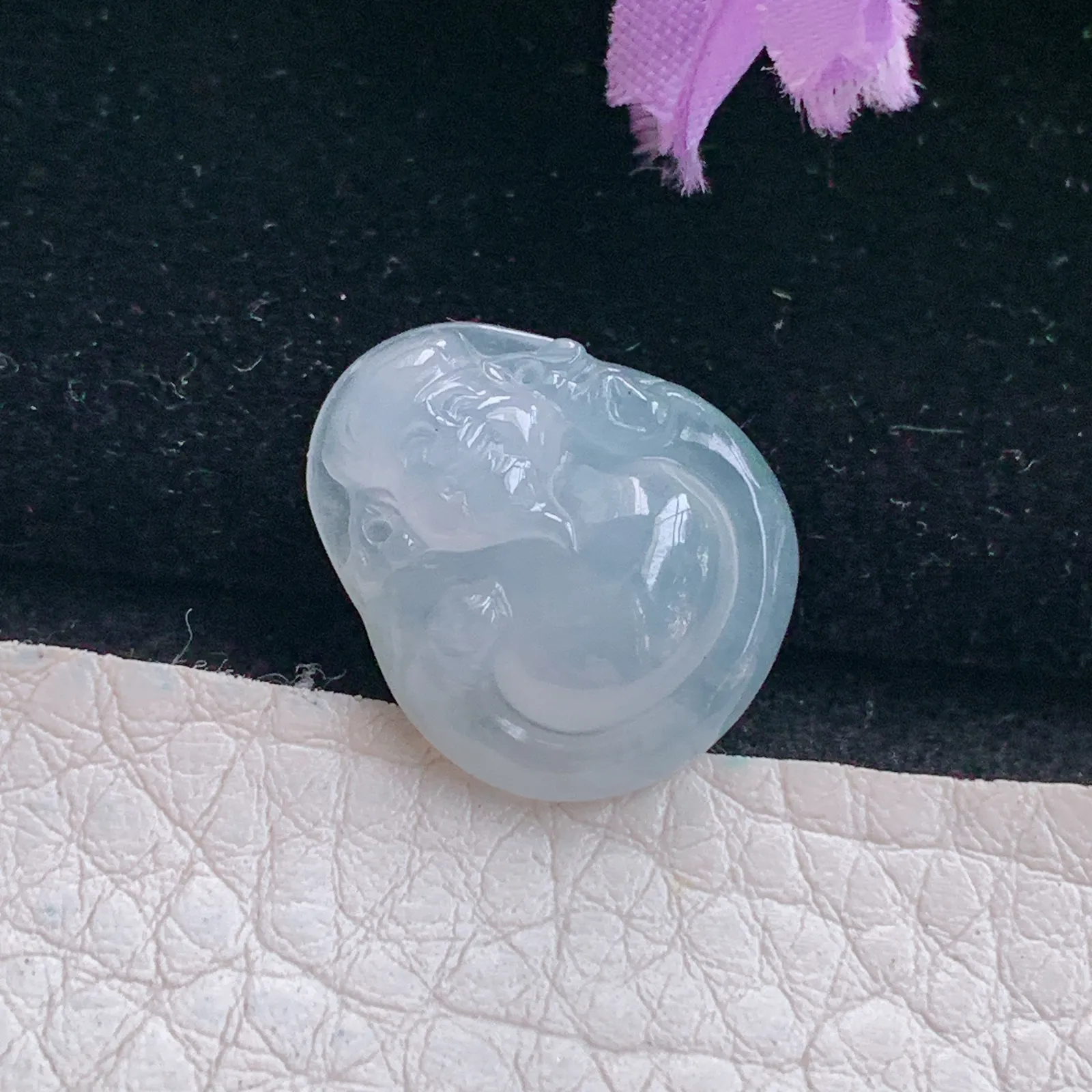 lz实拍18.8*16*4.8缅甸翡翠精雕财神爷 财爷玉吊坠 玉挂坠