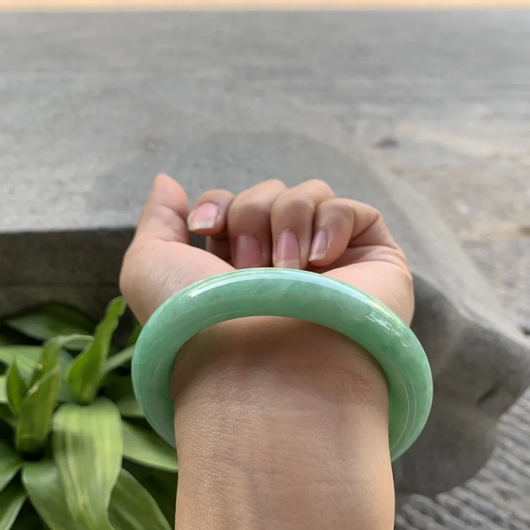 圈口57-12.4-10.4 【满绿圆条手镯】圆条57 58可戴