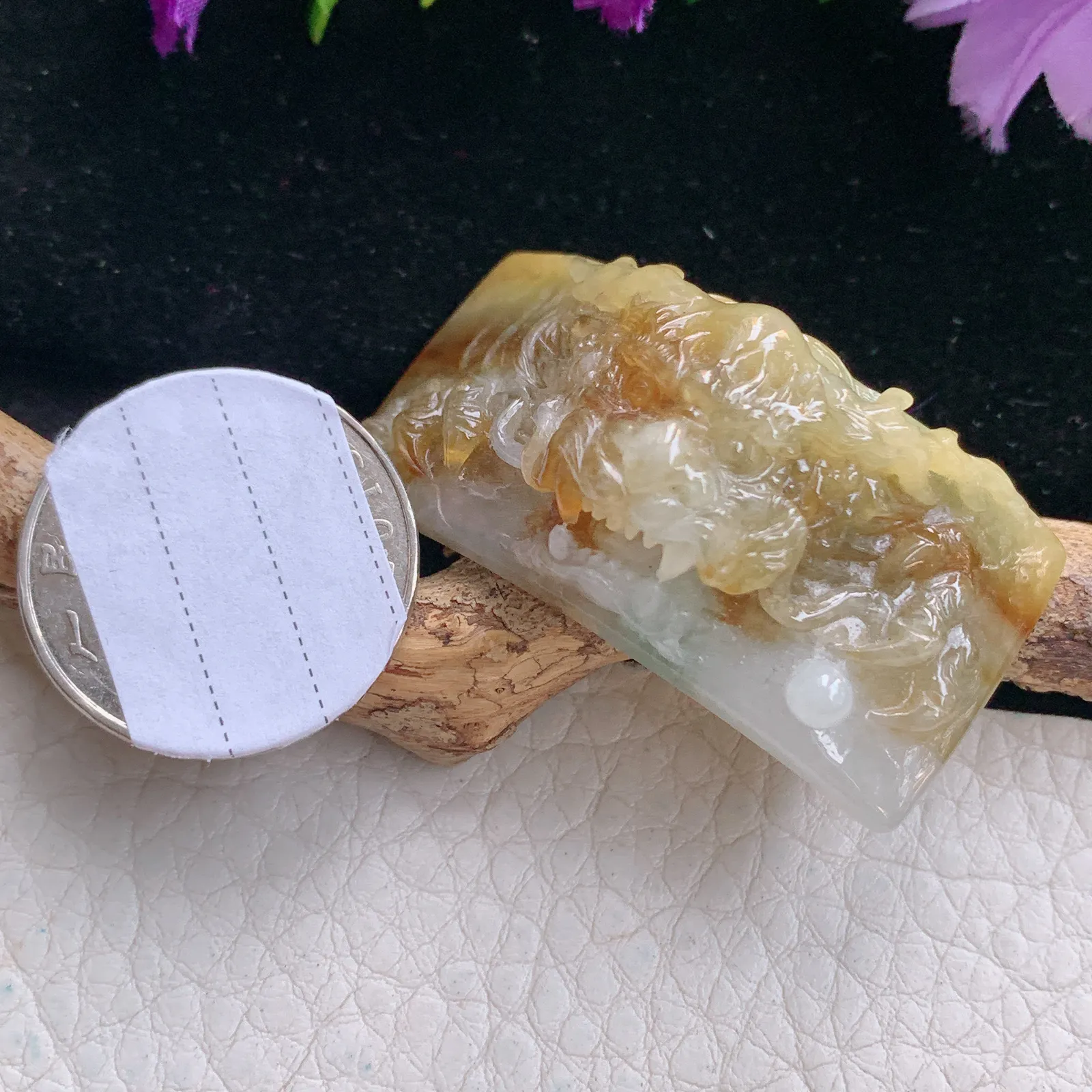 lz实拍43.9*22.7*14.6缅甸翡翠俏色霸气龙头手牌 生意兴隆手牌 玉坠