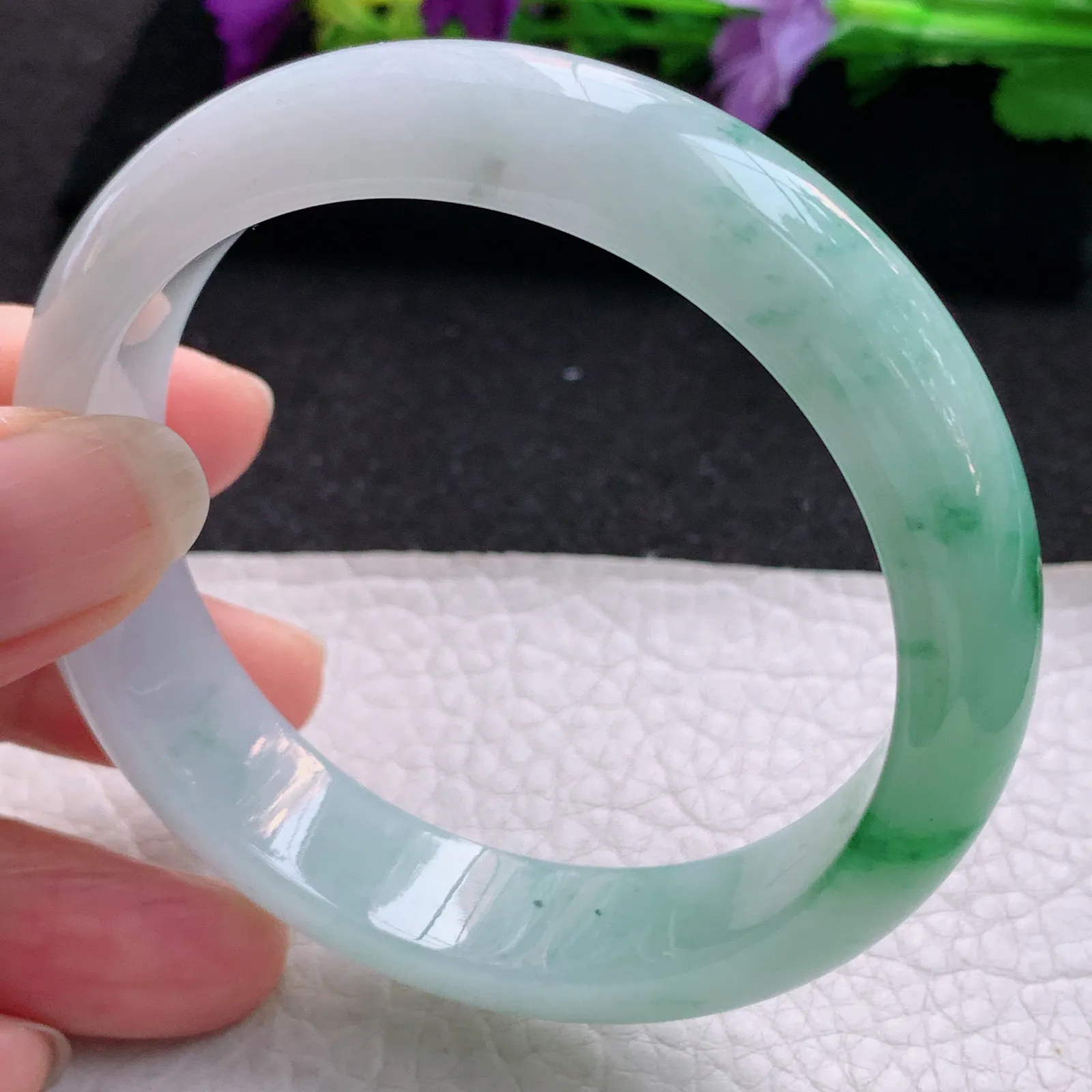 xh实拍57*13.8*8平安镯 天然缅甸翡翠飘阳绿宽边玉手镯 玉手环