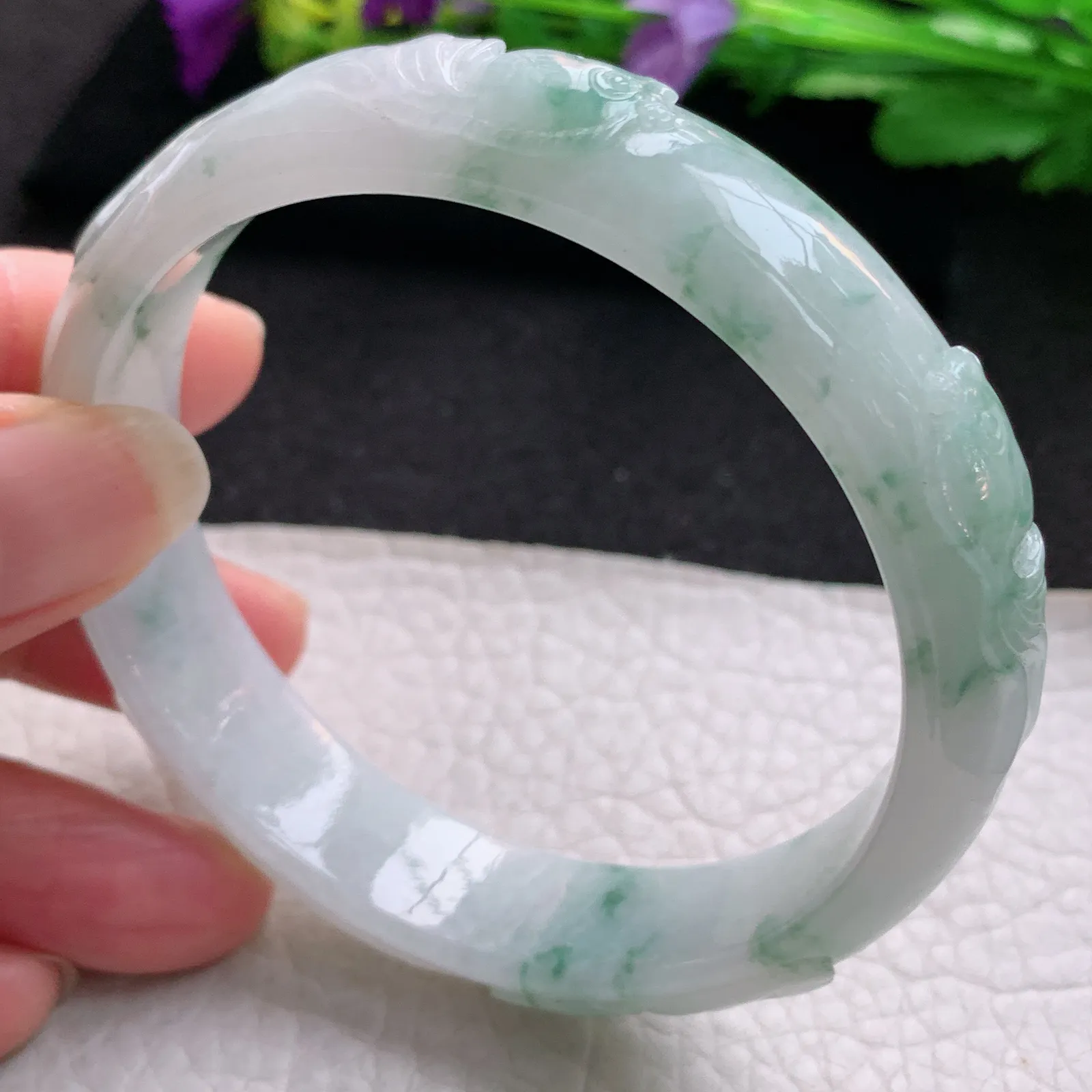 js大圈口60*14*7.5平安镯 天然缅甸翡翠雕花飘花宽边玉手镯 玉手环