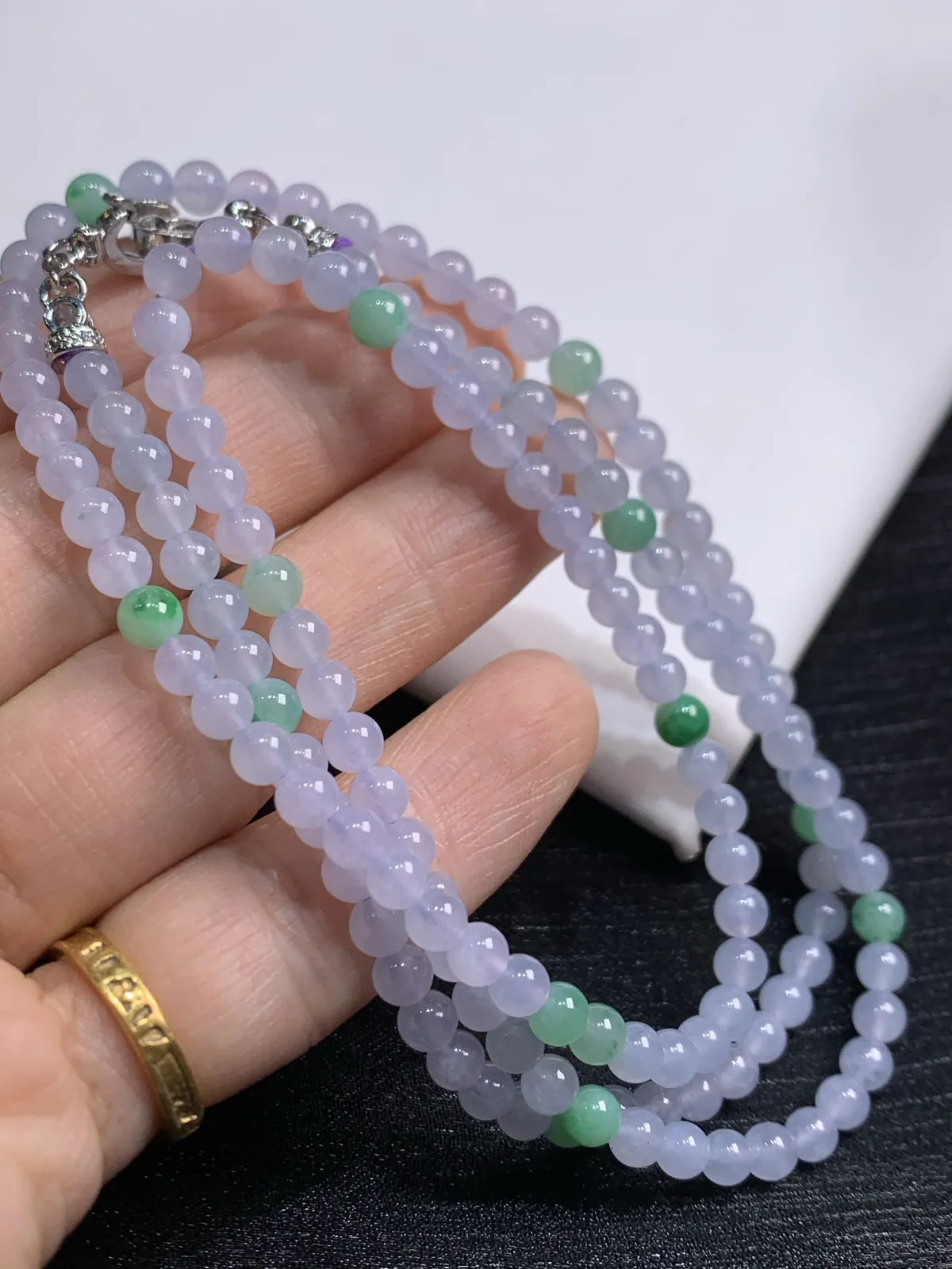 淡紫罗兰珠串，上身超美~