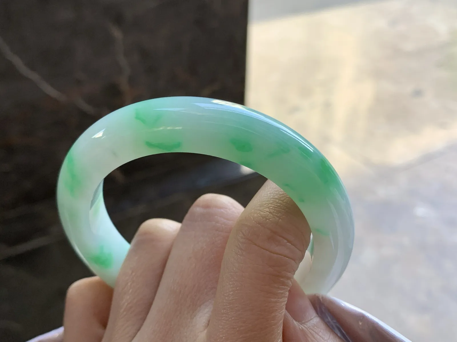 56.5-12-10.1毫米

飘绿手镯^_^清新 色阳