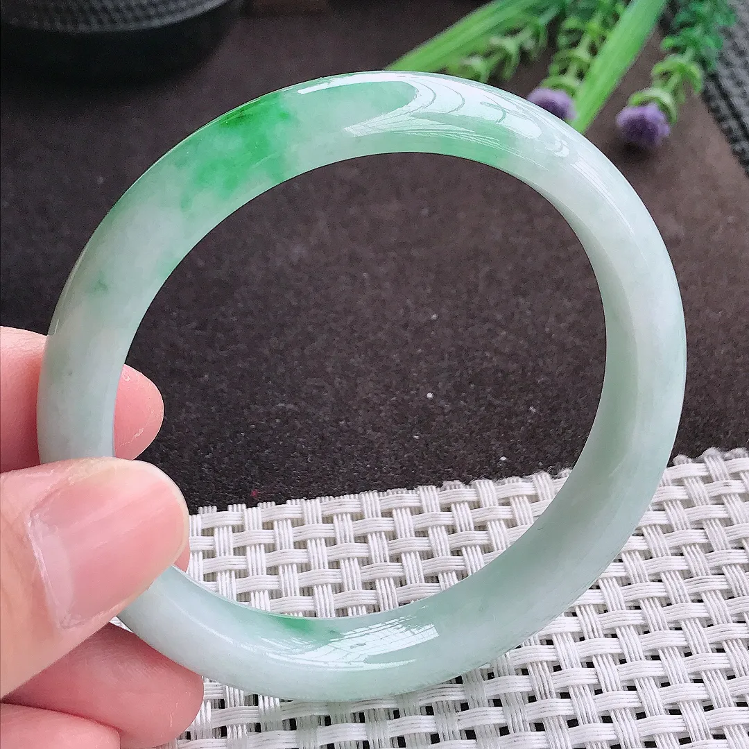 实拍A货翡翠59/11.6/7.8老坑冰润飘阳绿手镯宽边翡翠玉镯女款