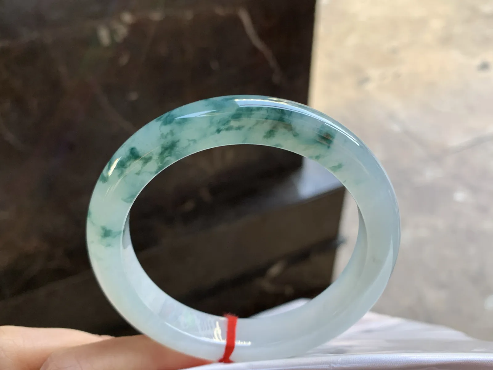 60-12-9.6

蓝花大圈手镯^_^飘花浓郁