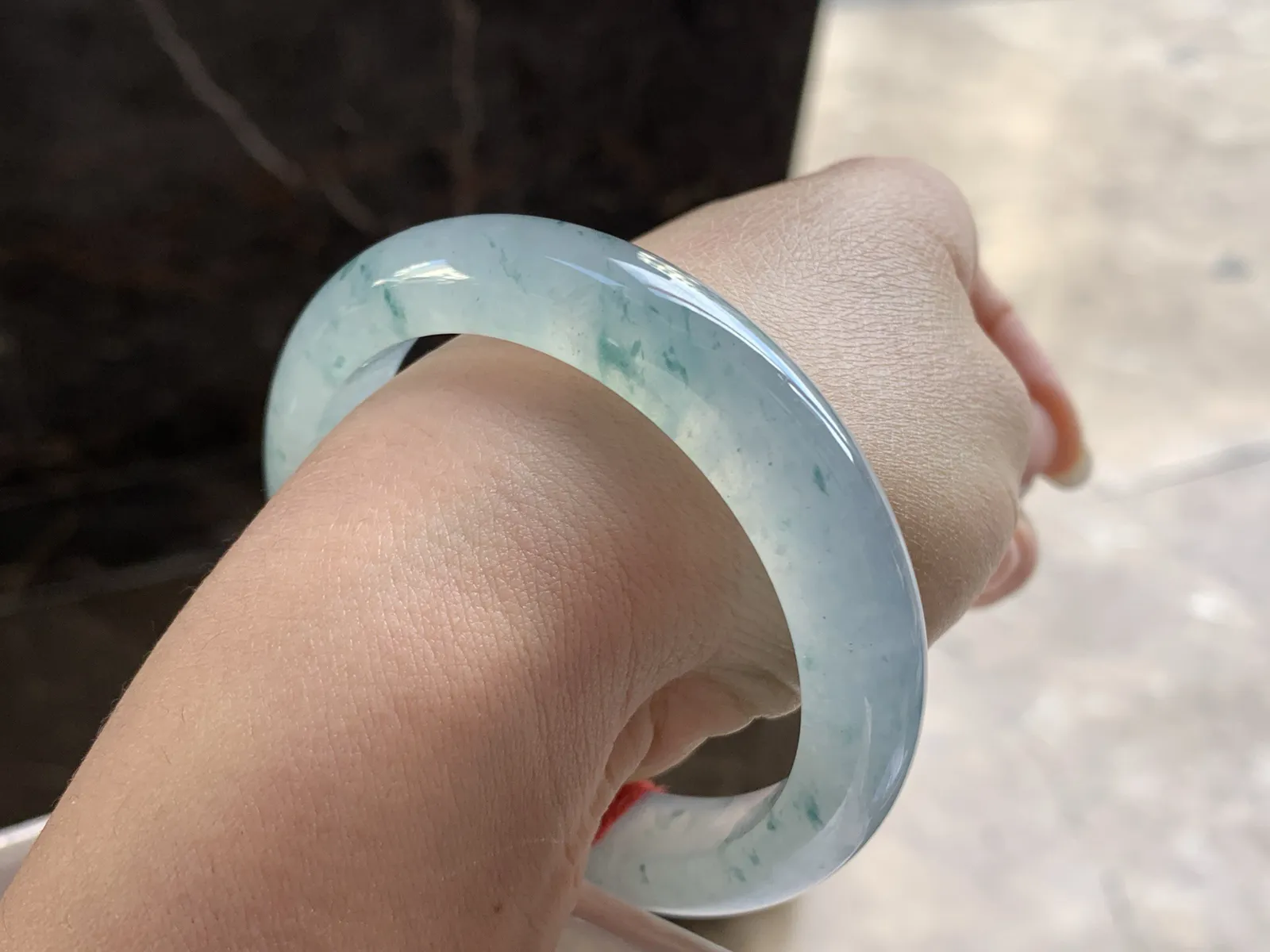 54.5-12.3-8.3

冰种蓝花手镯^_^通透