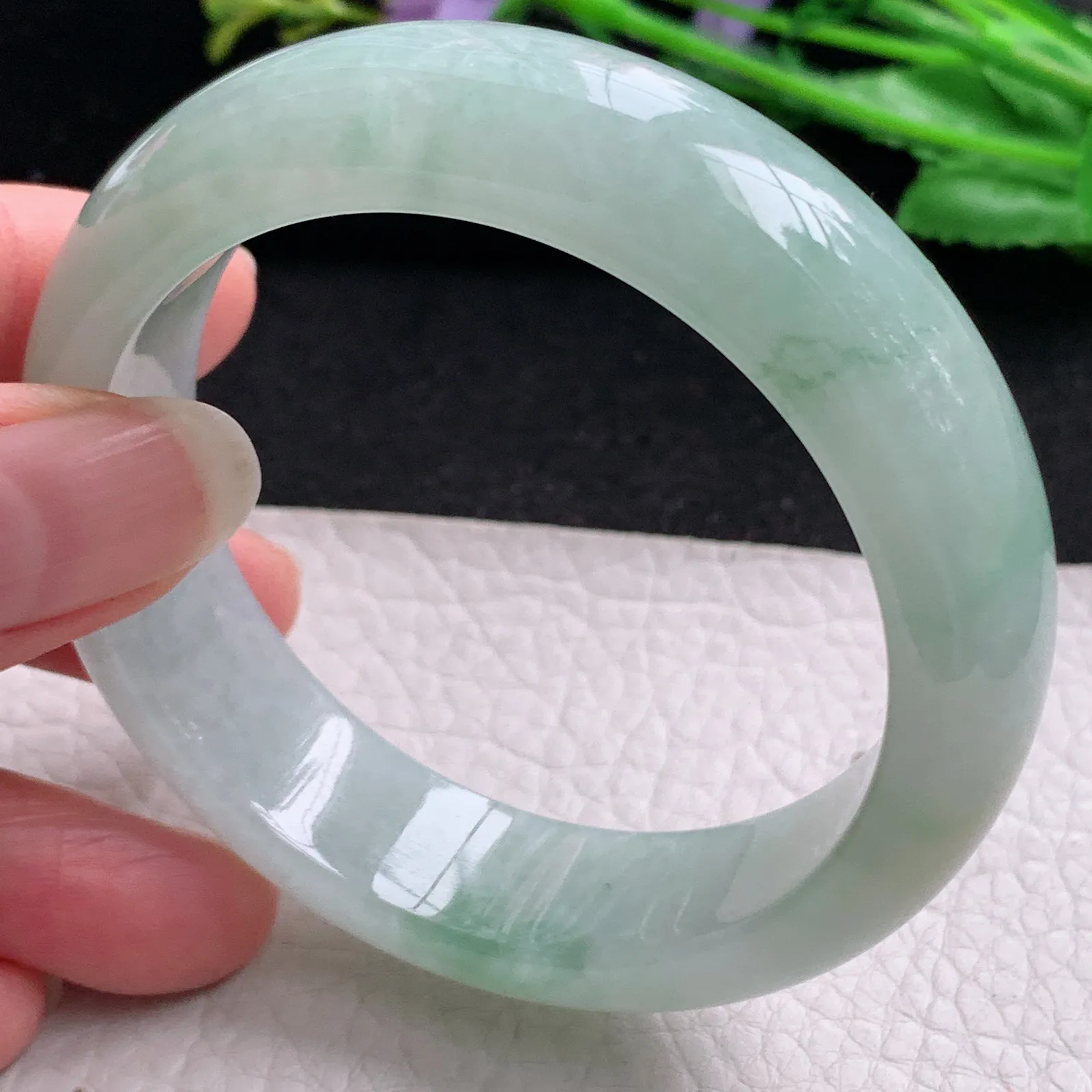 hh实拍55*16*9.3轮胎镯 缅甸翡翠精美冰三彩宽边玉手镯 玉手环