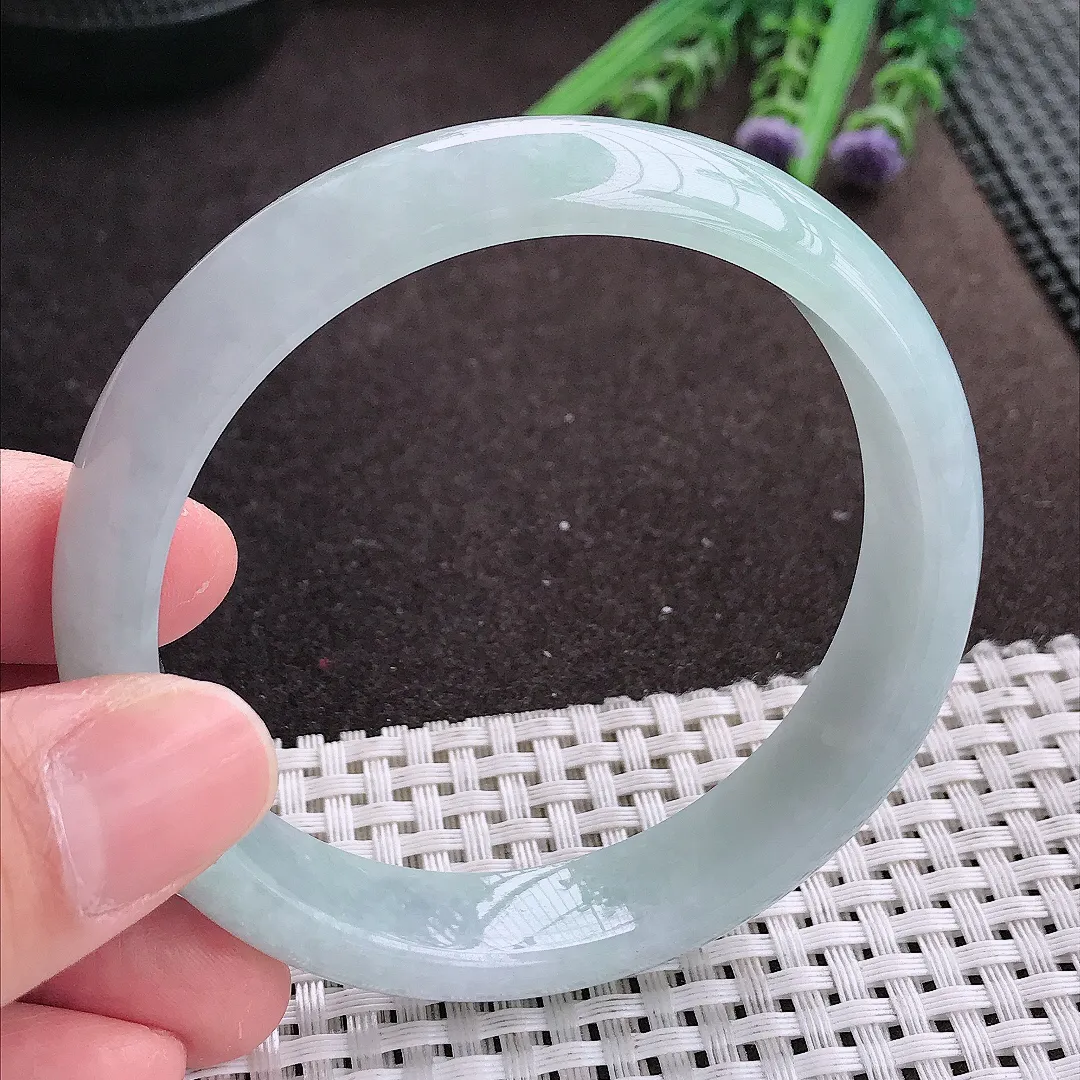 实拍A货翡翠59.5/13.8/7.5老坑秀气冰润冰晴手镯宽边翡翠玉镯女款