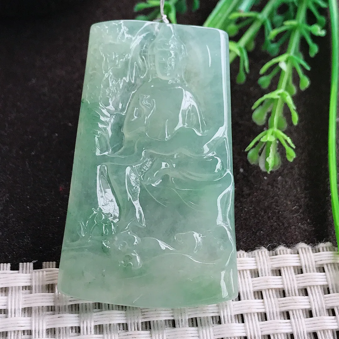 实拍A货翡翠50/31.7/5.8老坑冰胶果冻冰晴甜绿赐福观音吊坠翡翠挂件