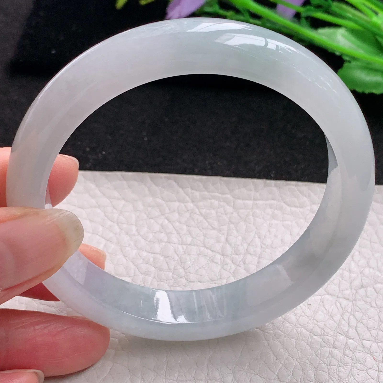 yh大圈口61*12.8*8.3平安镯 缅甸翡翠精美冰纯宽边玉手镯 玉手环