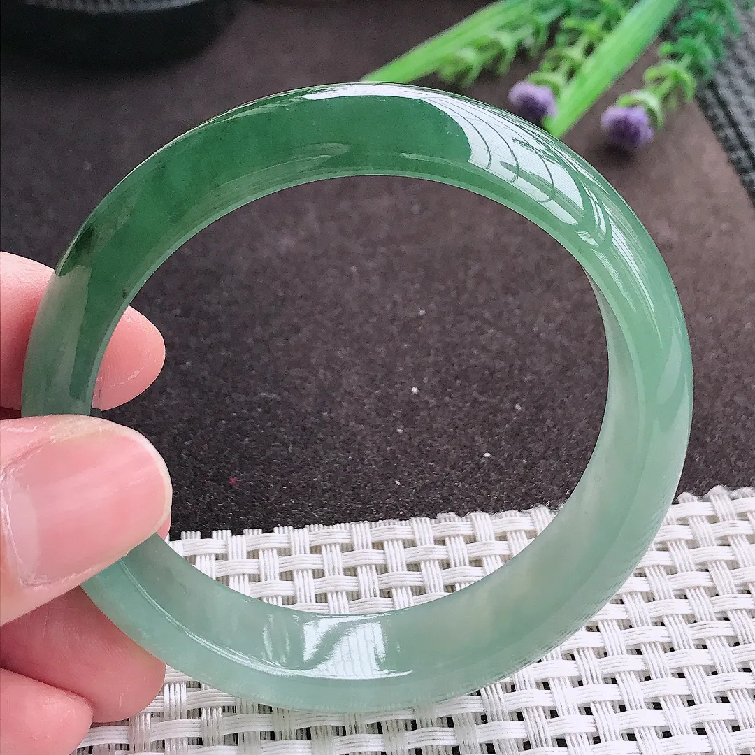 实拍A货翡翠57.5/15/7.8老坑冰胶果冻冰晴满油绿手镯宽边轮胎镯女款