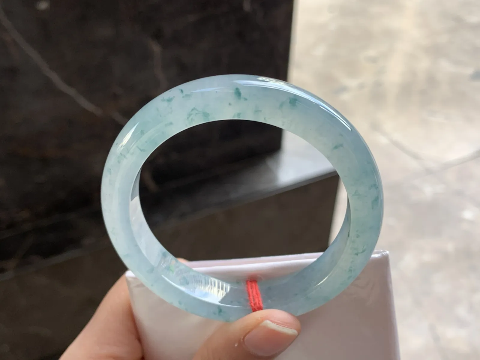 54.5-12.3-8.3

冰种蓝花手镯^_^通透