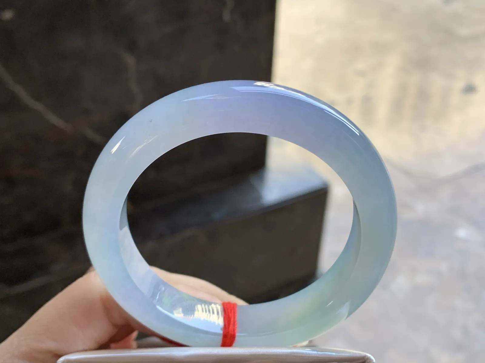 57-13.2-10

冰紫淡春彩手镯^_^清新 冰透