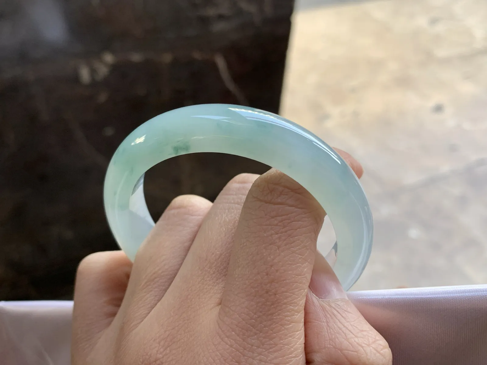 51-12-8

晴水手镯^_^清新细腻